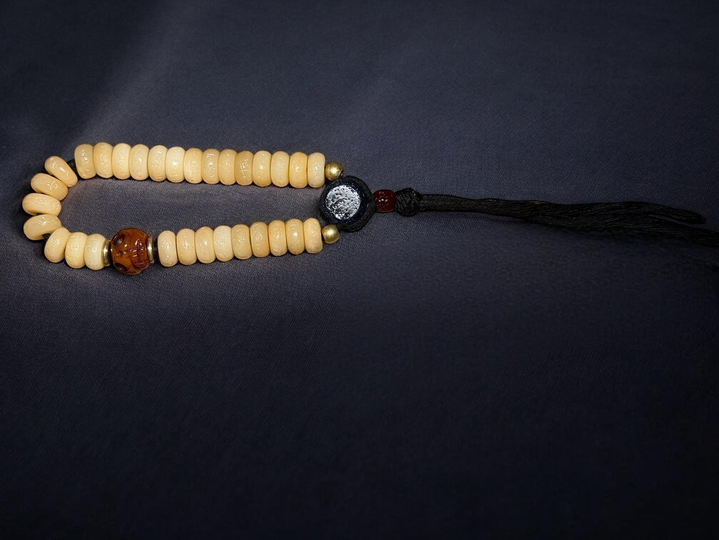 Tibetan Yak Bone Wrist Mala: Om Mani Mantra, Agate & Citipati Skull