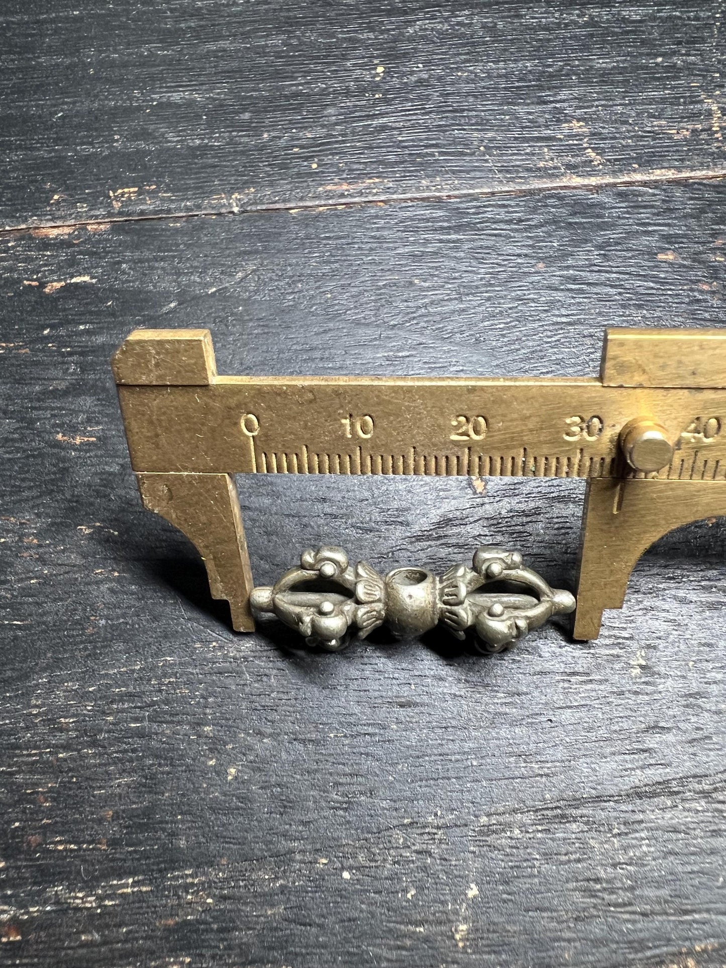 Handmade Vintage White Brass Four-Pronged Vajra Dorje | Tibetan Buddhism Ritual Tool | Himalayan Spiritual Art