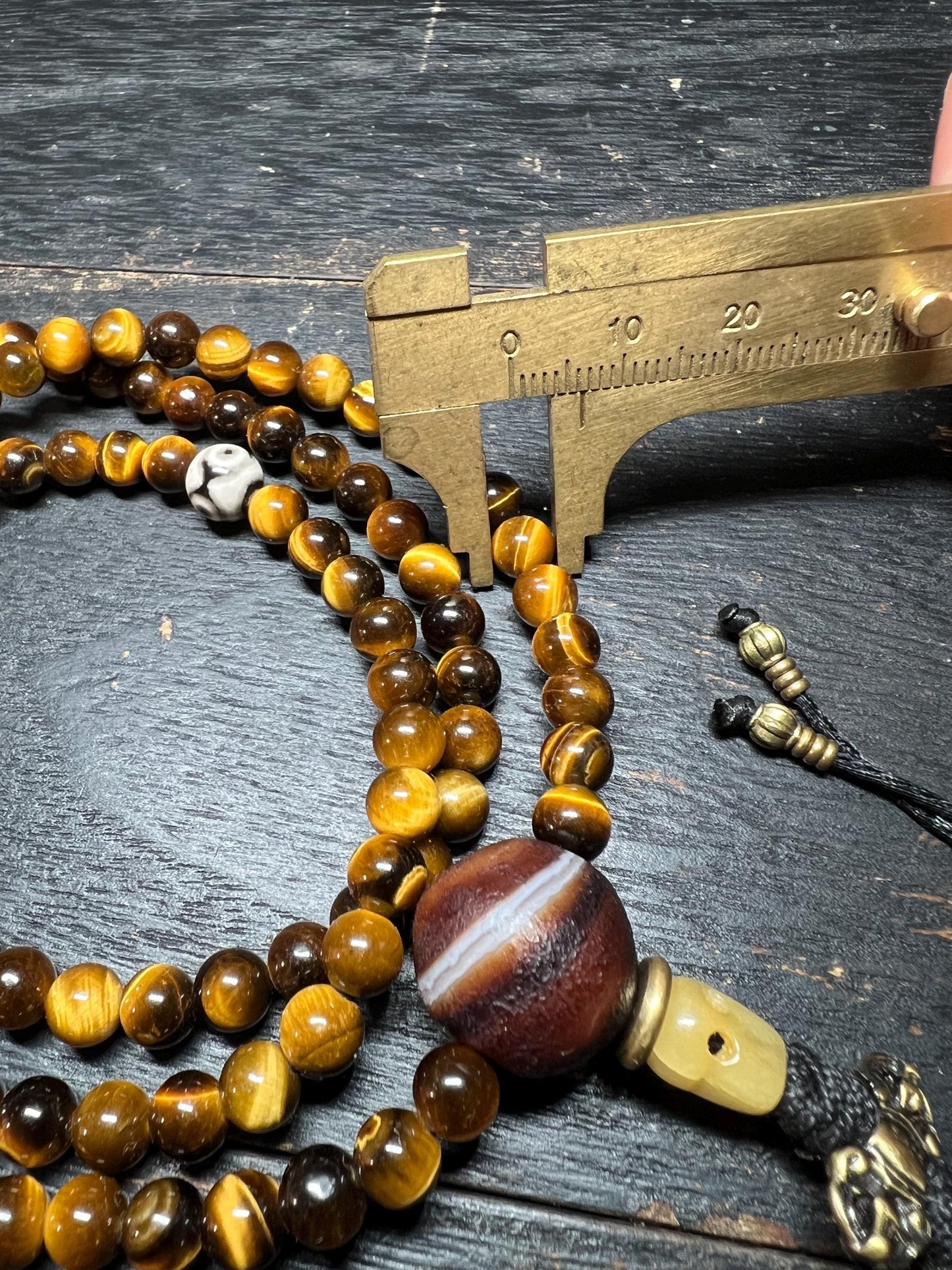 Tiger Eye Crystal Mala Necklace: Tibetan Dzi Agate Prayer Beads