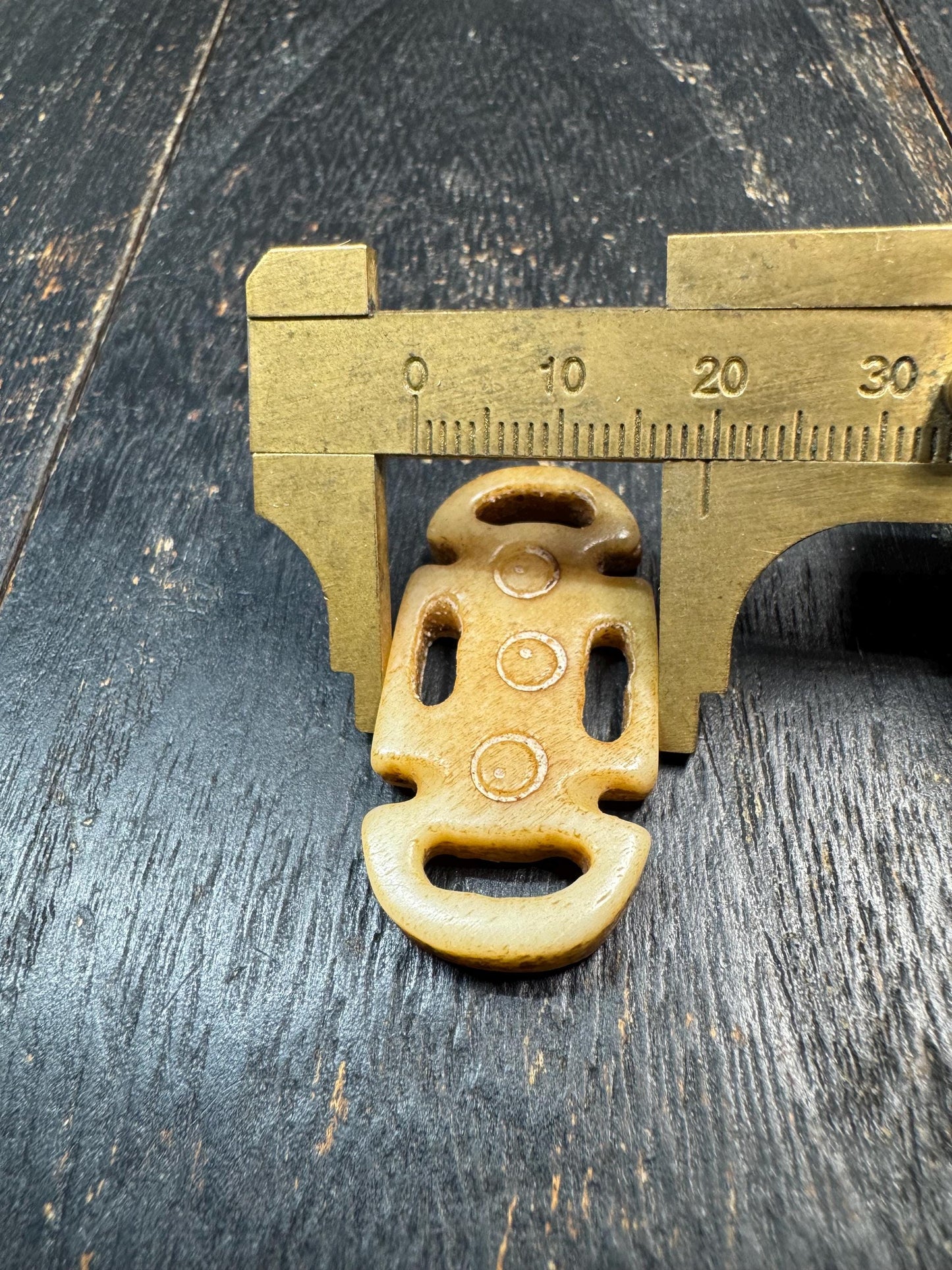 Hand Carved Yak Bone Amulet Pendant – Tibetan Inspired Tribal Talisman – Himalayan Spiritual Protection Charm – Rustic Bone Jewelry