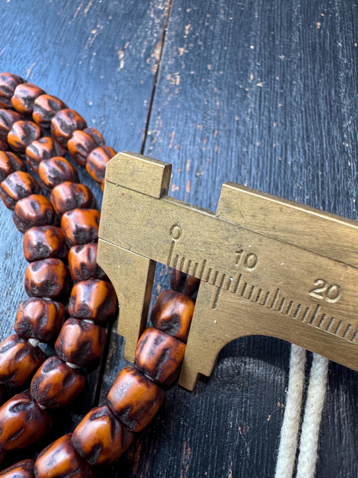 108 Passion Seed Bodhi (Baixiangzi) Mala Necklace – Aged Patina 8–8.5mm Beads – 30” Meditation Prayer Beads – Natural Bodhi Mala