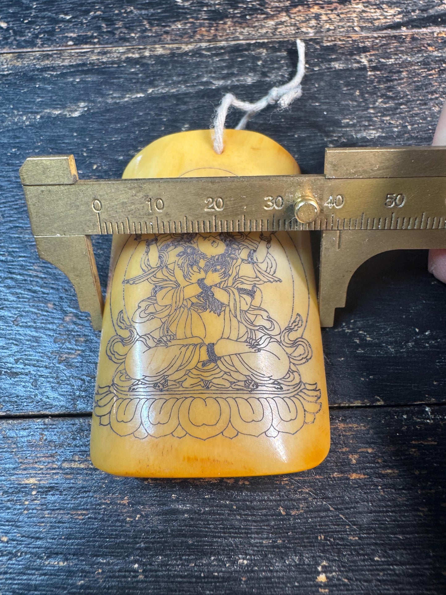 Vintage Style Yak Bone Avalokiteshvara Pendant, Hand Engraved Tibetan Buddha Amulet, Carved Bone Talisman, Himalayan Spiritual Necklace