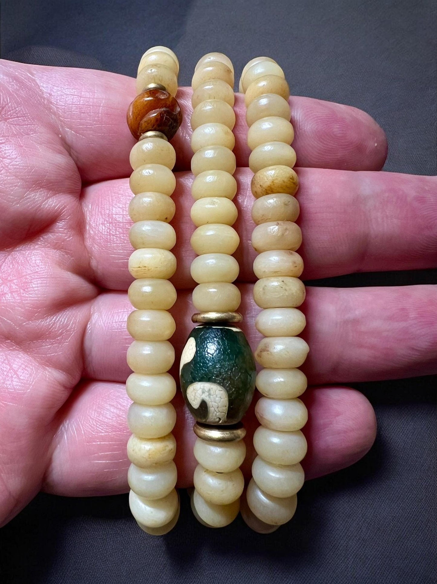 Handmade Yak Bone Mala: Adjustable Tibetan Prayer Beads with Dzi Bead