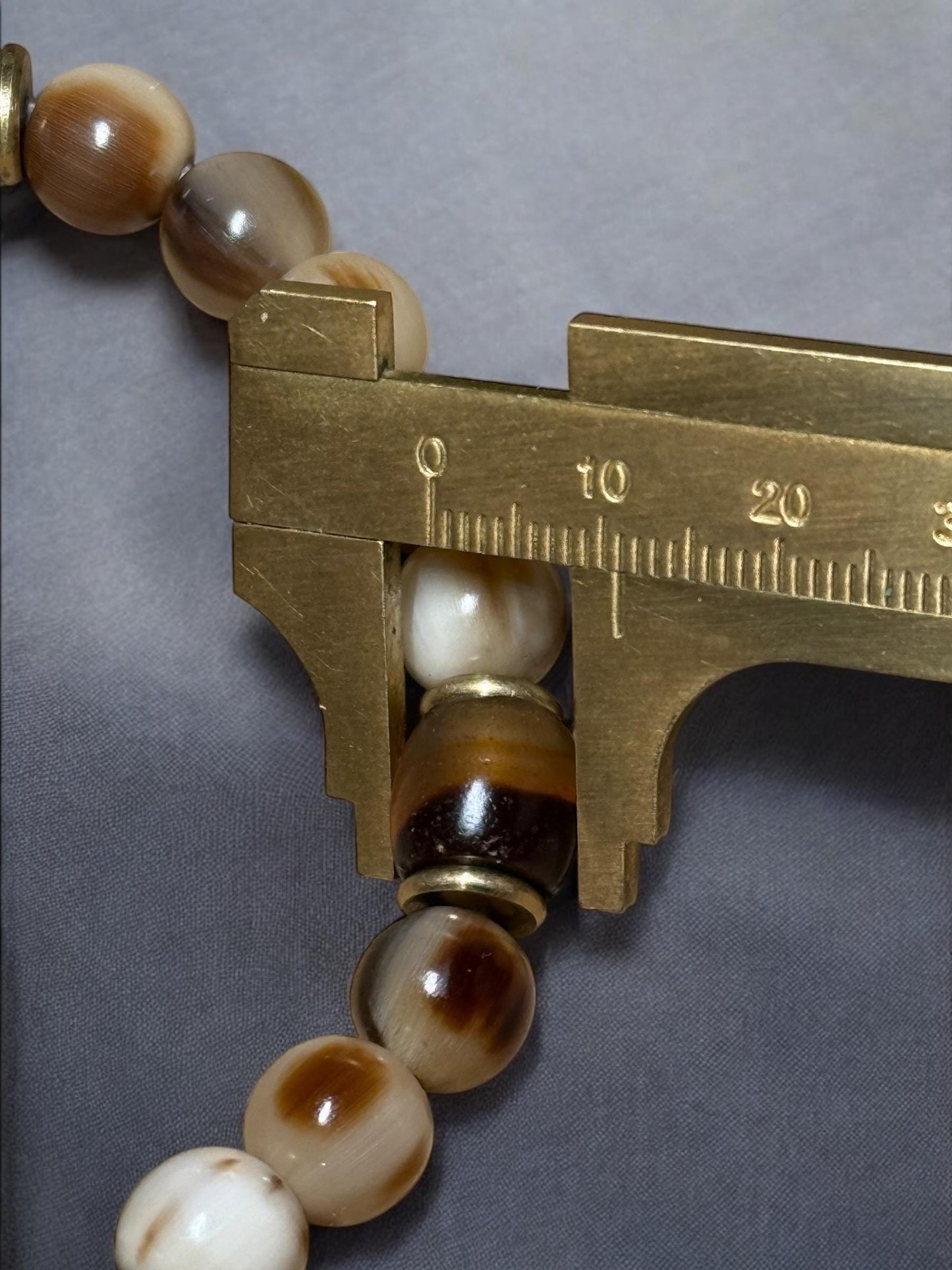 Tibetan Buddhist Spiritual Jewelry, Yak Horn Beads with Rare Old Agate/Dzi Beads Wrist Mala