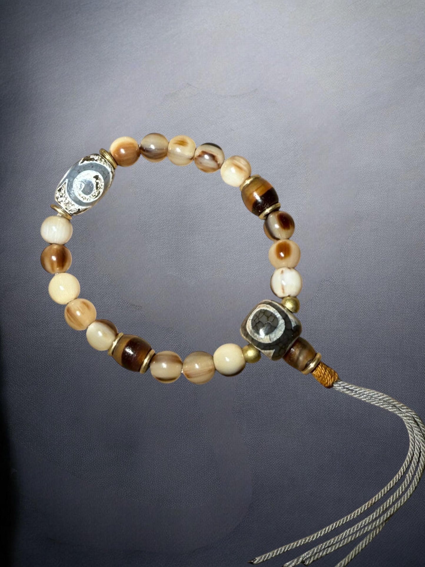 Tibetan Buddhist Spiritual Jewelry, Yak Horn Beads with Rare Old Agate/Dzi Beads Wrist Mala