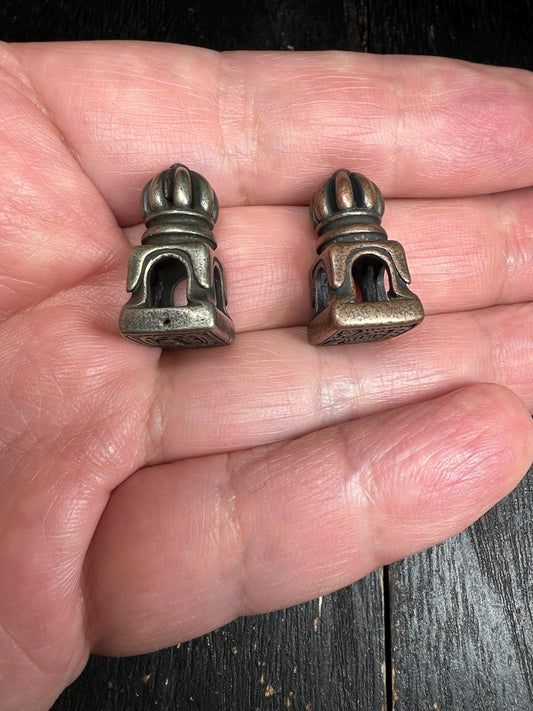 Vintage Tibetan Skull Guru Bead: Brass & White Brass Mala Connector
