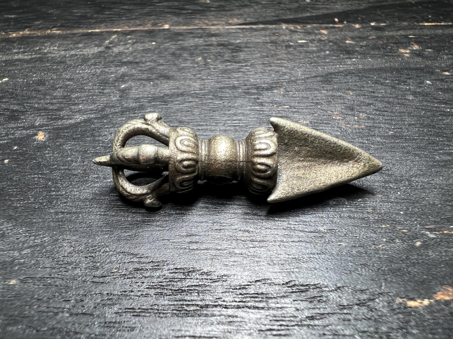 Vintage Tibetan White Brass Phurba Dagger Pendant – Handmade Buddhist Ritual Vajra Kila Talisman – Spiritual Protection Amulet