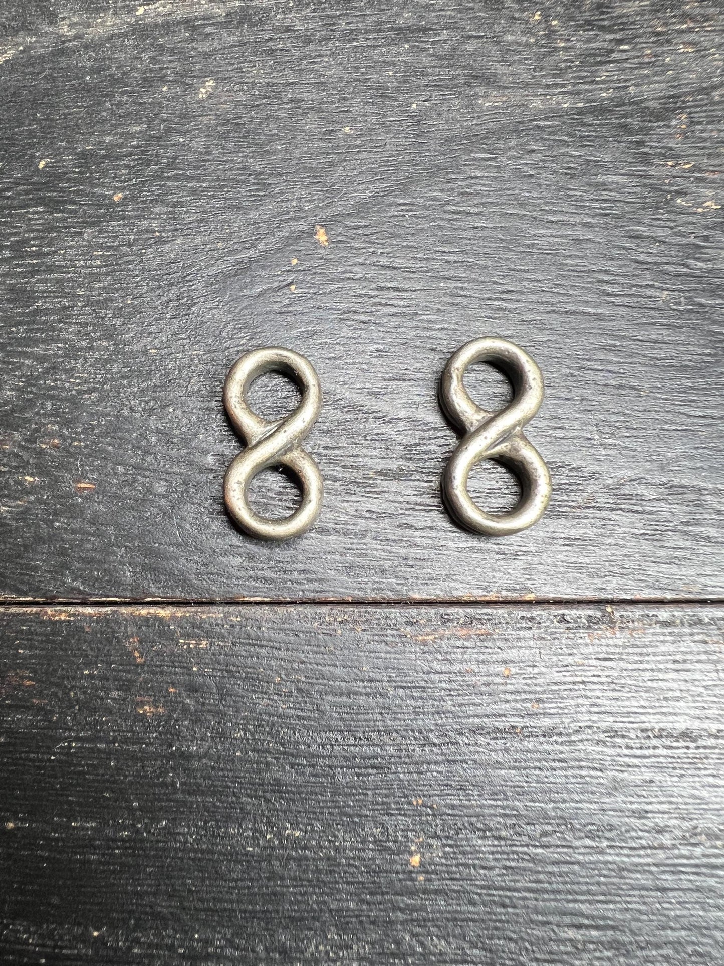 Vintage Brass Tibetan Mala Side Hooks: Figure 8 Prayer Bead Loops