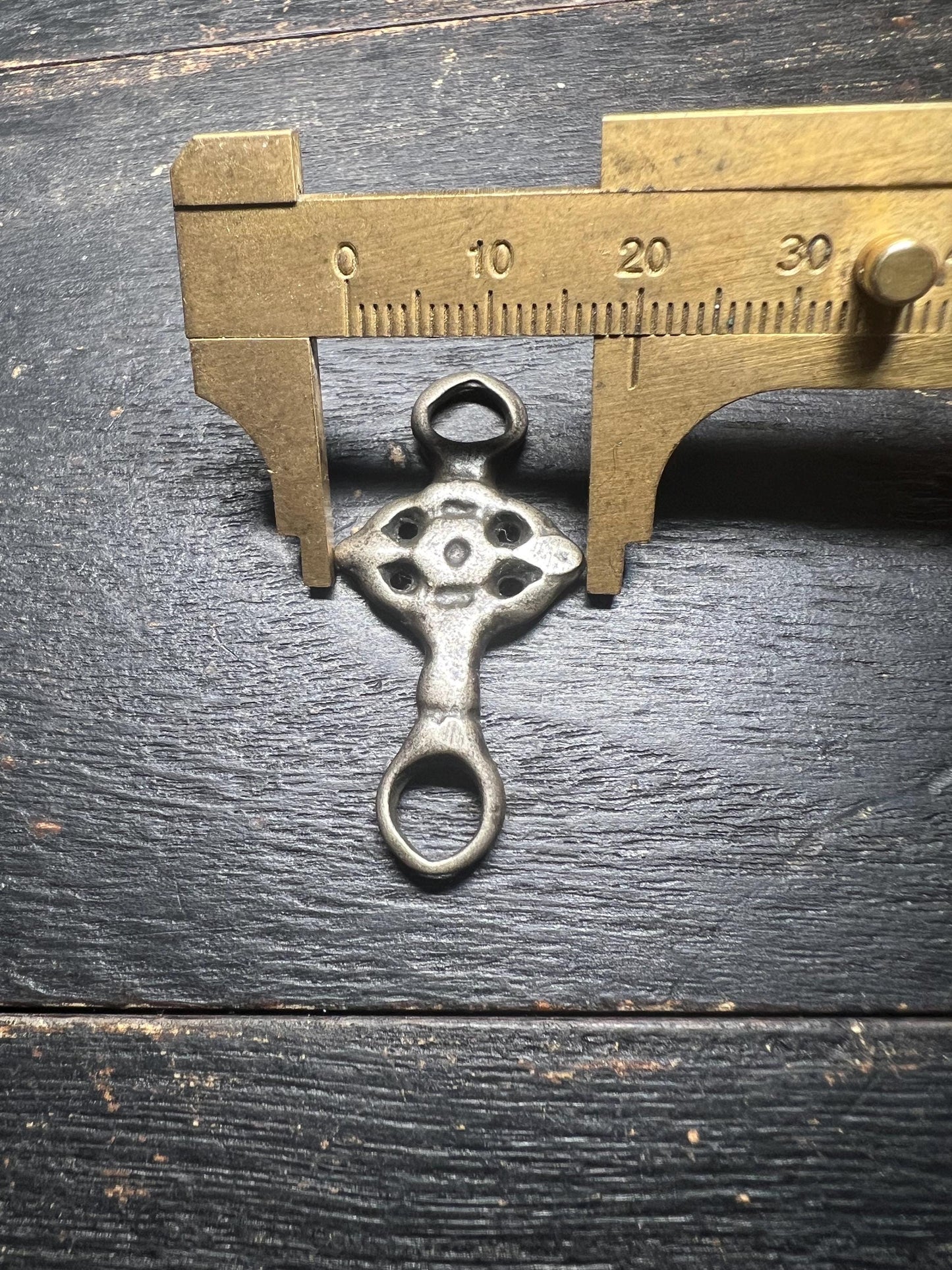 Tibetan White Copper Back Cloud Pendant: Vintage Buddhist Connector