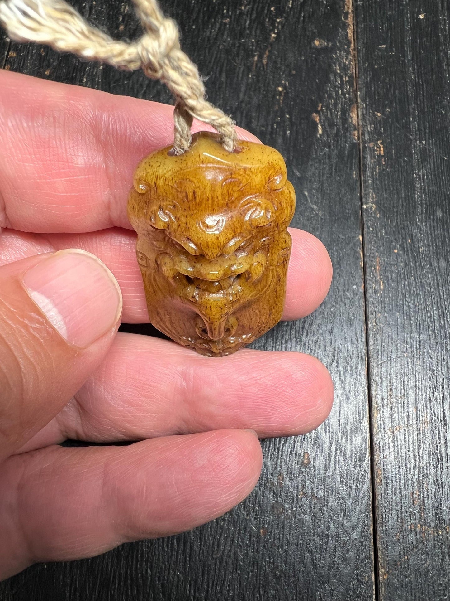 Tibetan Yak Bone Amulet – Hand-Carved Guardian Lion Face Pendant for Protection
