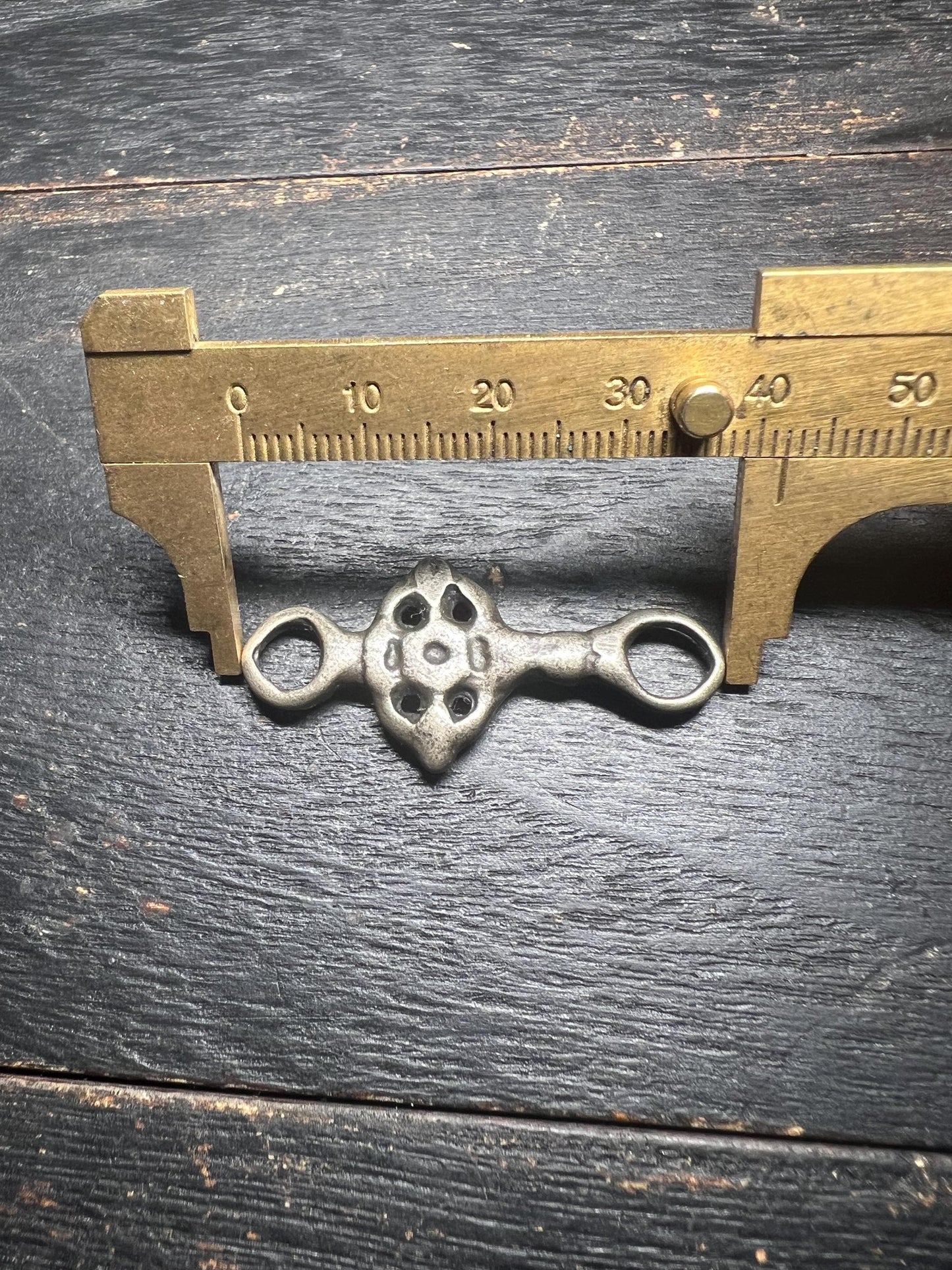 Tibetan White Copper Back Cloud Pendant: Vintage Buddhist Connector