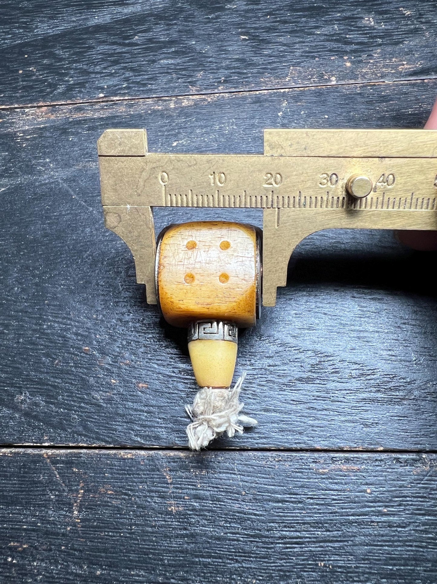 Hand-Carved Yak Bone Guru Bead Dice – Tibetan Mala Connector with Antique Finish