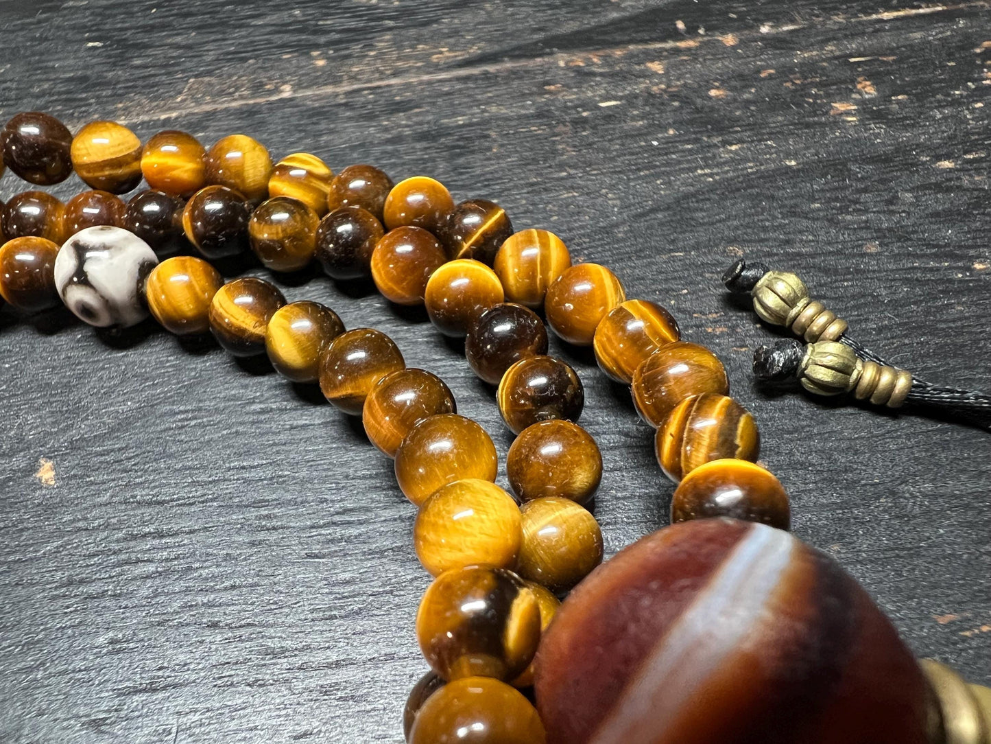 Tiger Eye Crystal Mala Necklace: Tibetan Dzi Agate Prayer Beads