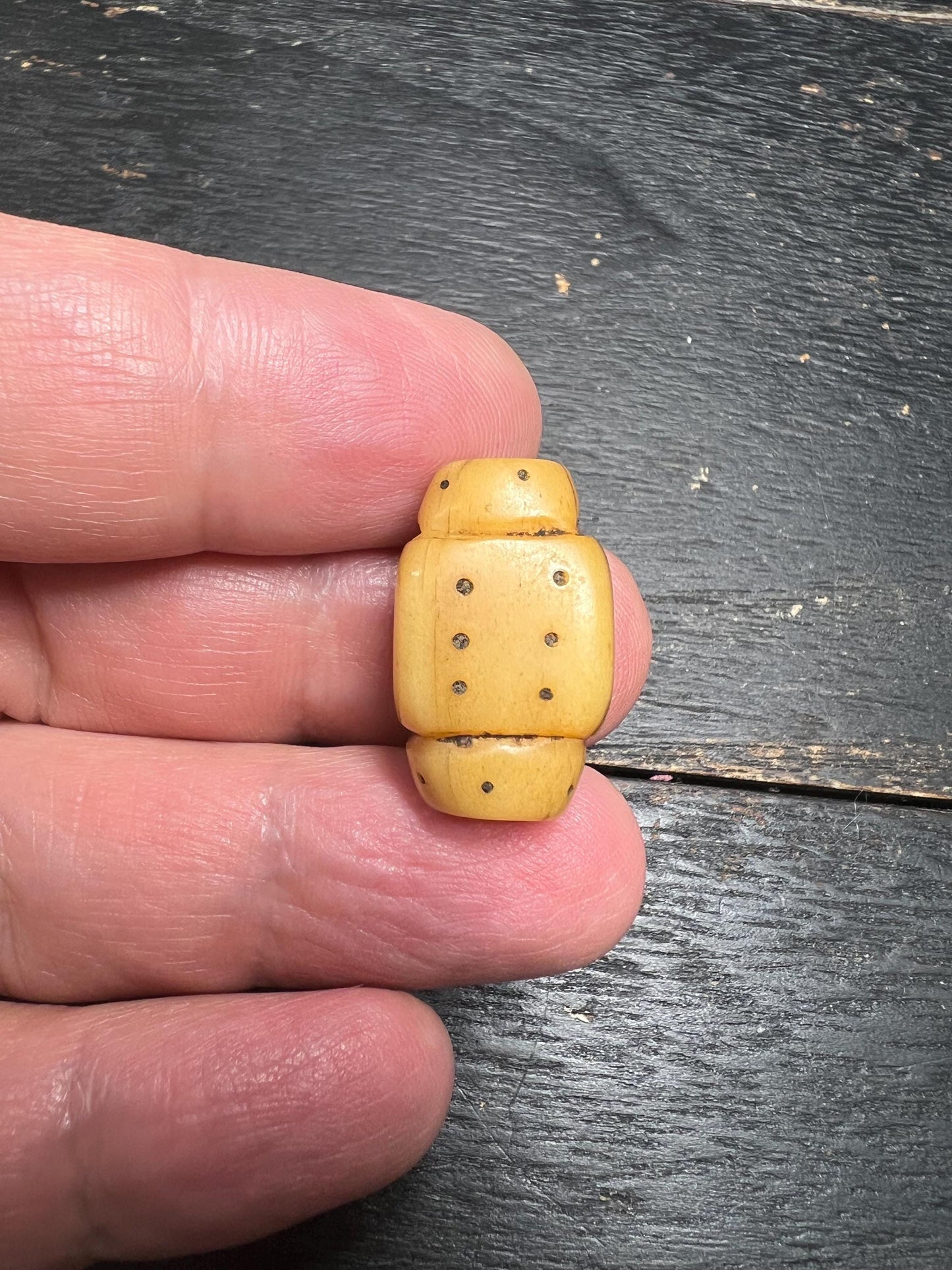 Tibetan Yak Bone Mantra Dot Bead – Hand-Carved Mala Guru Bead, Buddhist Spacer
