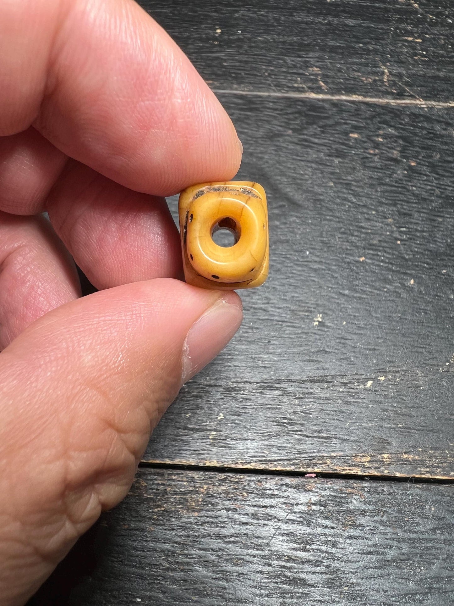 Tibetan Yak Bone Mantra Dot Bead – Hand-Carved Mala Guru Bead, Buddhist Spacer