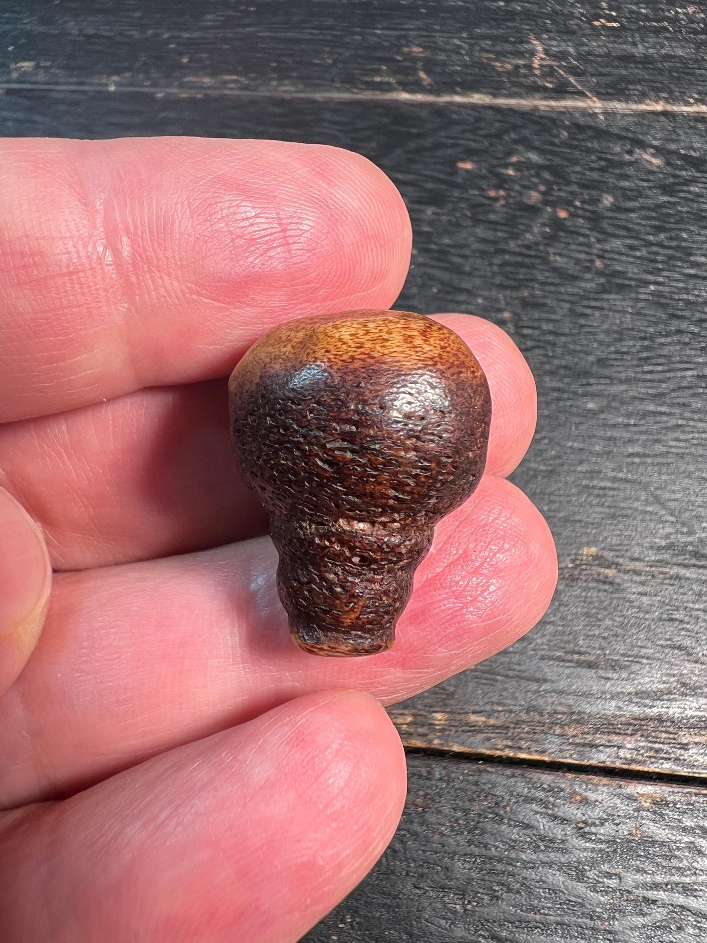 Hand-Carved Yak Bone Guru Bead – Tibetan Buddhist Center Bead for Mala, Natural Bone Mala Connector, Spiritual Jewelry Supplies