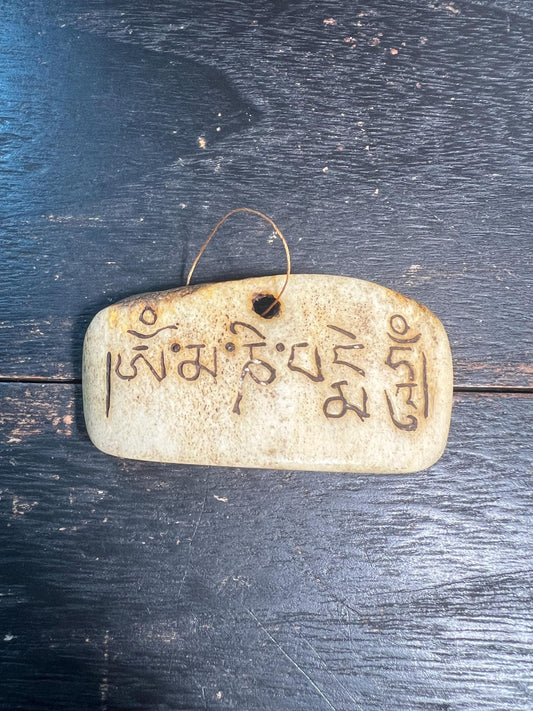 Hand-Carved Yak Bone Pendant – Tibetan Mantra Amulet, Ethnic Tribal Jewelry, Spiritual Necklace Charm