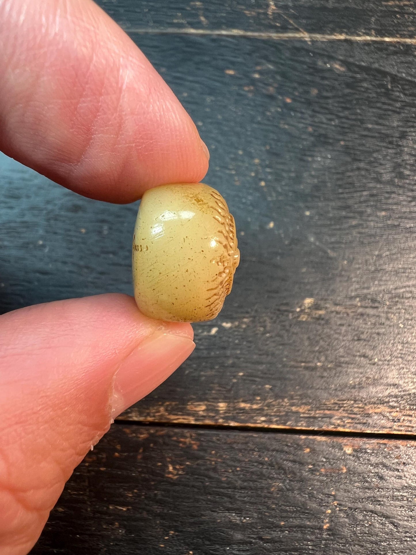 Tibetan Camel Bone Guru Bead – Carved Buddha & Mantra Dots, Three-Way Connector