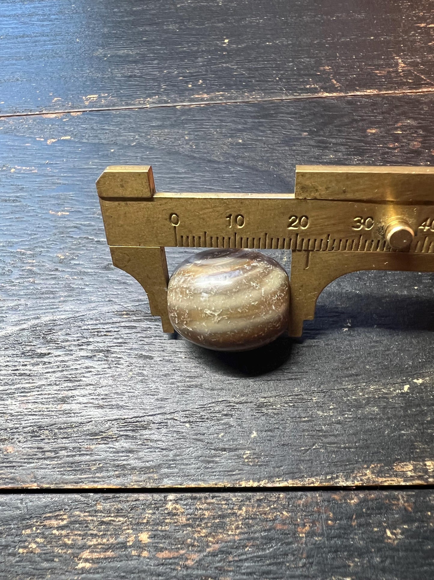 Tibetan Round Agate Bead | Natural Dzi-Style Antique Gemstone | Handmade Buddhist Meditation Talisman