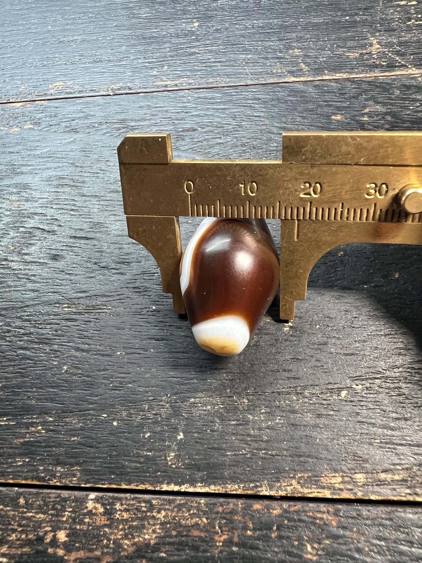 Nepal Tibet Buddhist Dzi Shaped Banded Agate Medicine Bead, Himalayan Spiritual Amulet, Antique Healing Talisman