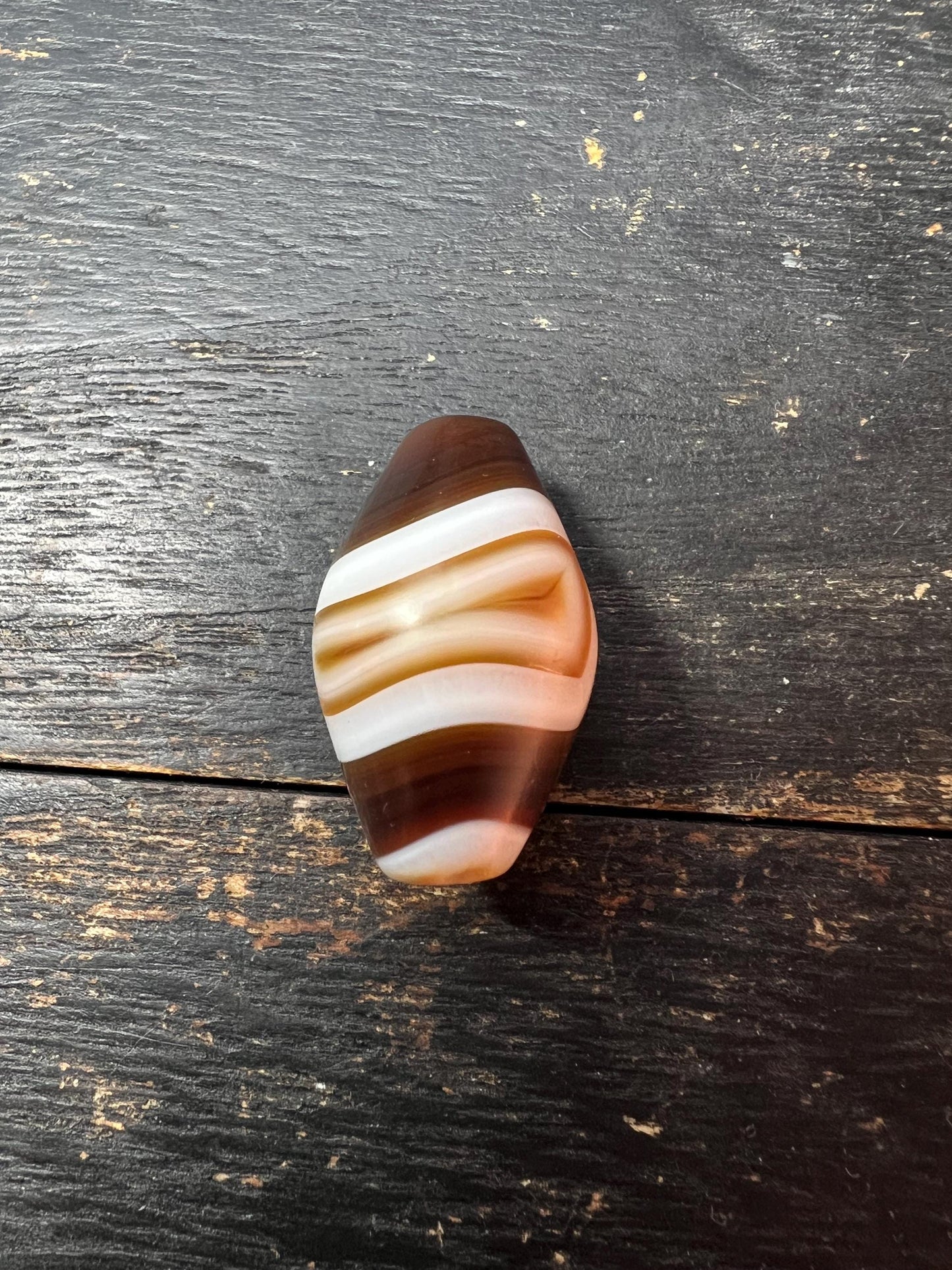 Nepal Tibet Buddhist Dzi Shaped Banded Agate Medicine Bead, Himalayan Spiritual Amulet, Antique Healing Talisman