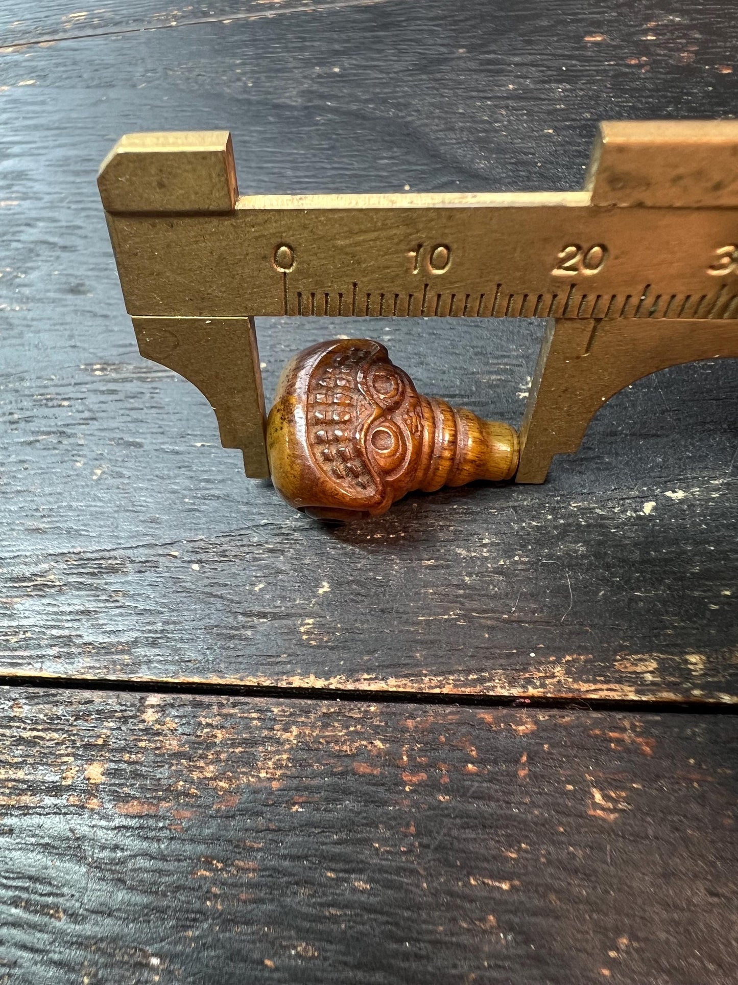 Tibetan Camel Bone Citipati Skull Guru Bead – Three-Way Connector, Hand-Carved