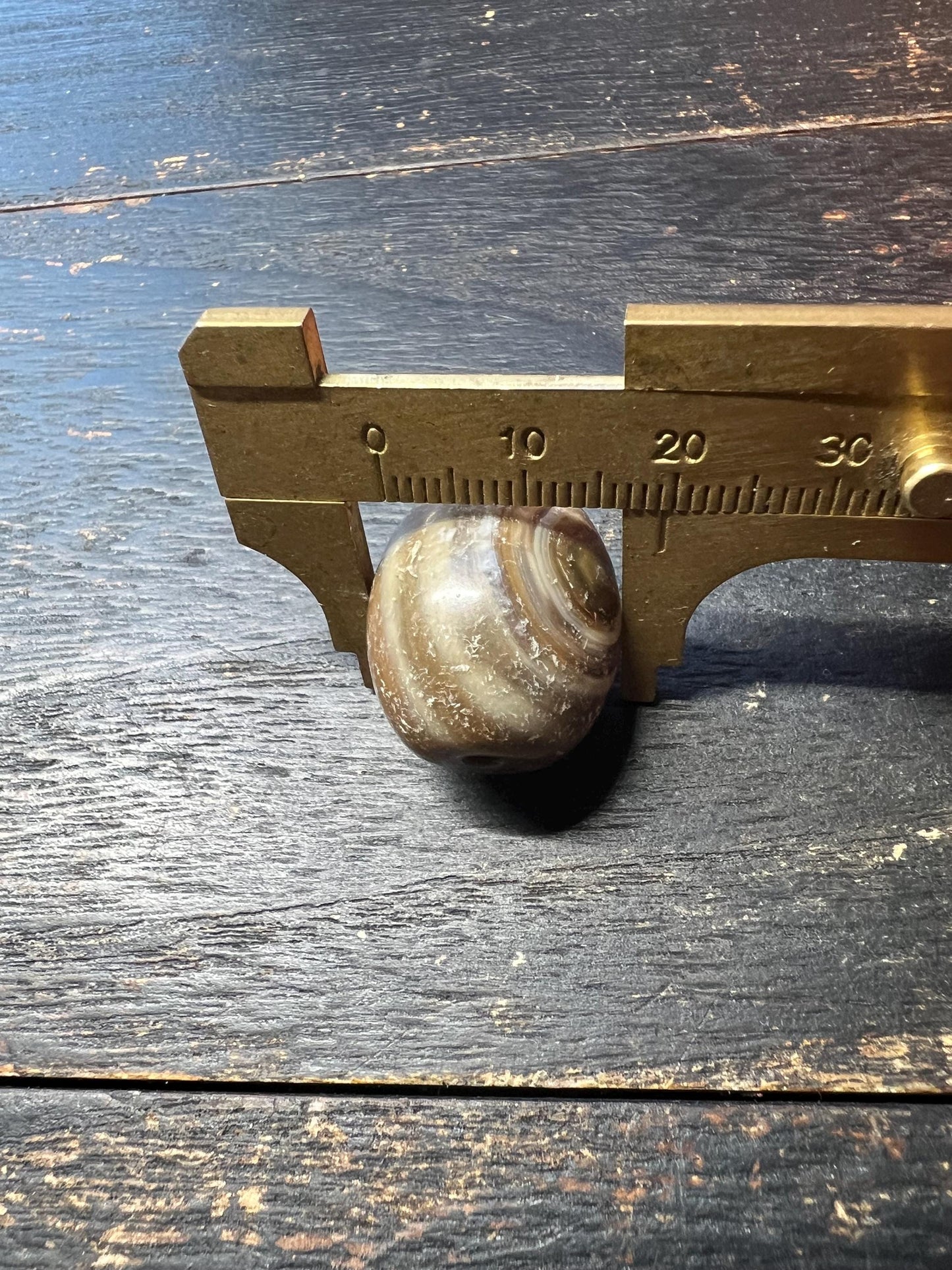 Tibetan Round Agate Bead | Natural Dzi-Style Antique Gemstone | Handmade Buddhist Meditation Talisman