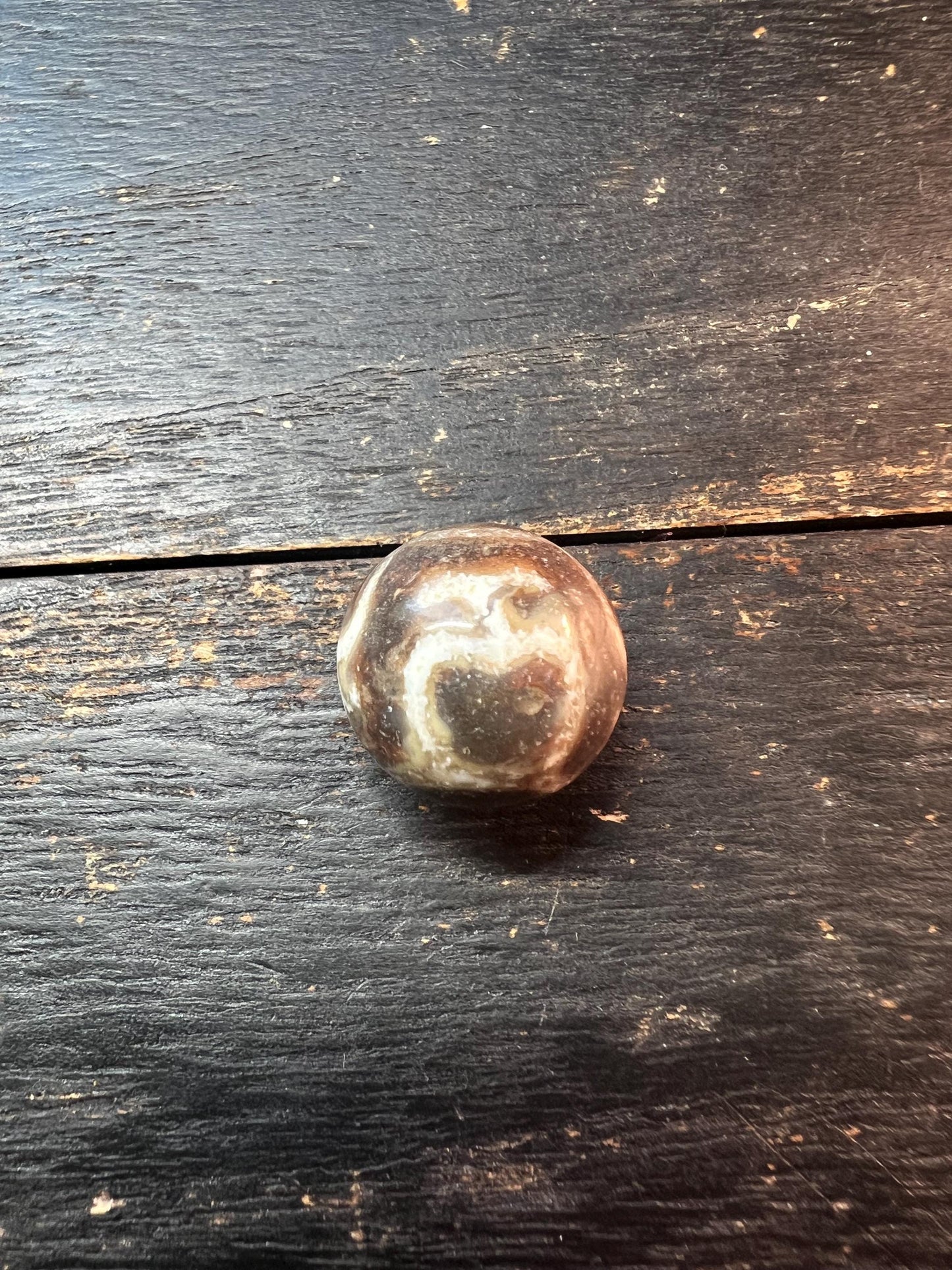 Handmade Tibetan Agate Bead – Natural Brown & White Round Gemstone for Jewelry Craft, Mala Supplies, Meditation Bead