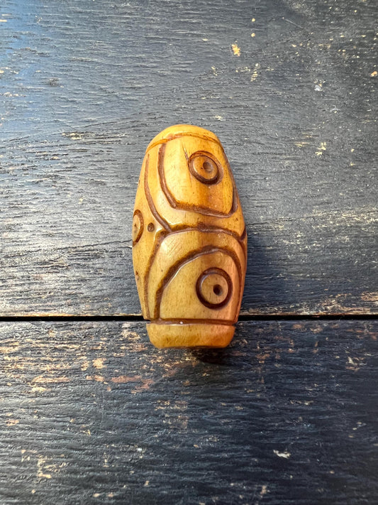 Hand-Carved Tibetan Yak Bone Dzi Bead – Vintage-Style Amulet, Mala or Necklace Pendant, Eye Motif