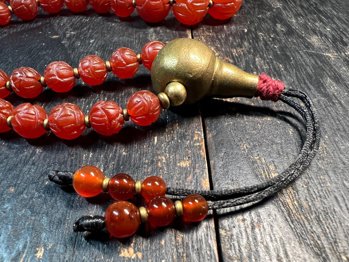 Handmade Tibetan Red Agate Mala – 47 Carved Prayer Beads with Copper Guru Bead, Buddhist Meditation Necklace, Spiritual Jewelry