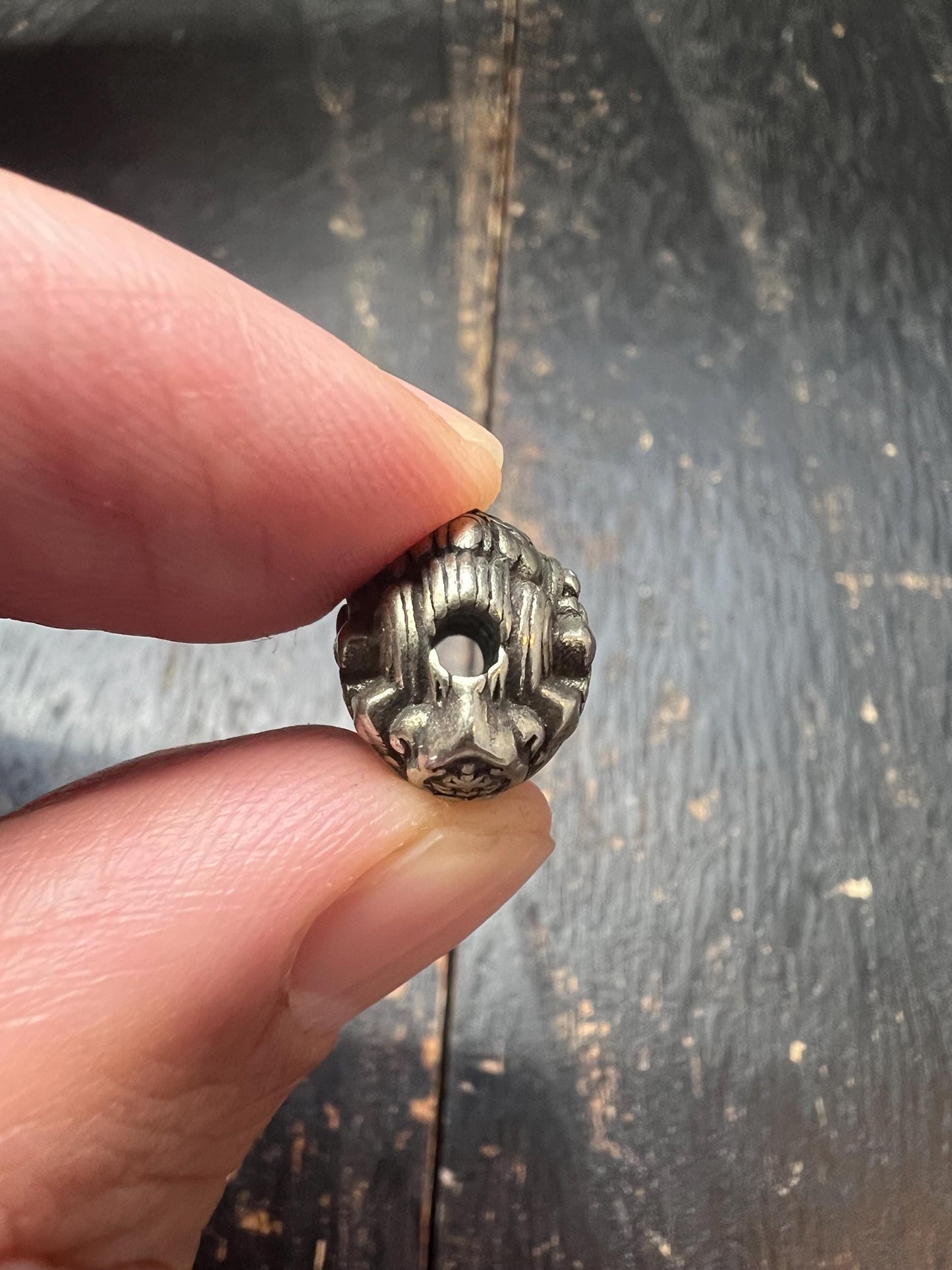 White Bronze Buddha Head Bead, 11x15mm, Handmade Tibetan-Style Metal Spacer Bead for Jewelry Making, Mala, Bracelet, Necklace, Meditation Cr