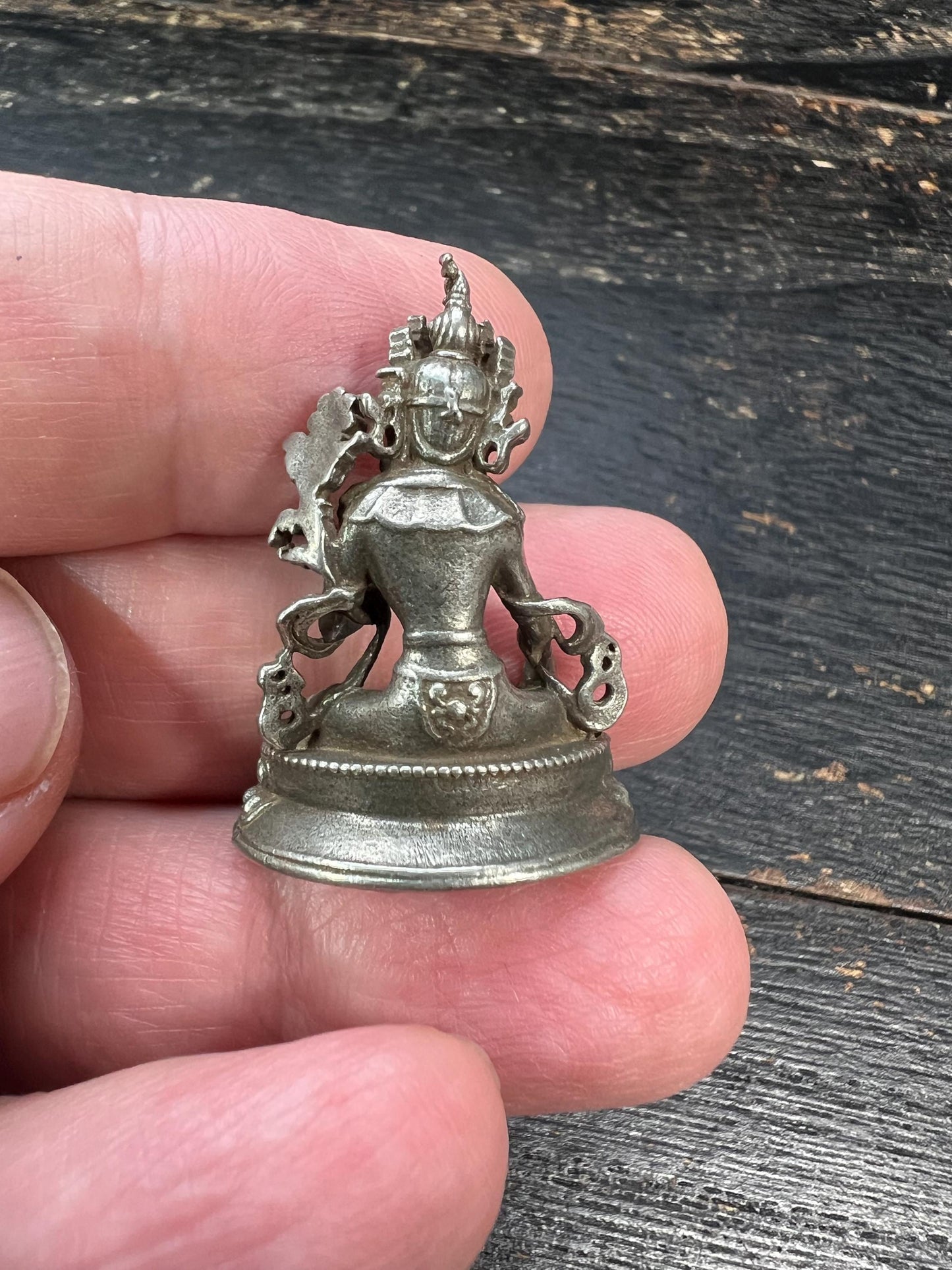 Mini Green Tara White Bronze Statue – 32mm Tibetan Buddhist Mother Deity, Small Spiritual Altar Sculpture, Handcrafted Nepal Amulet
