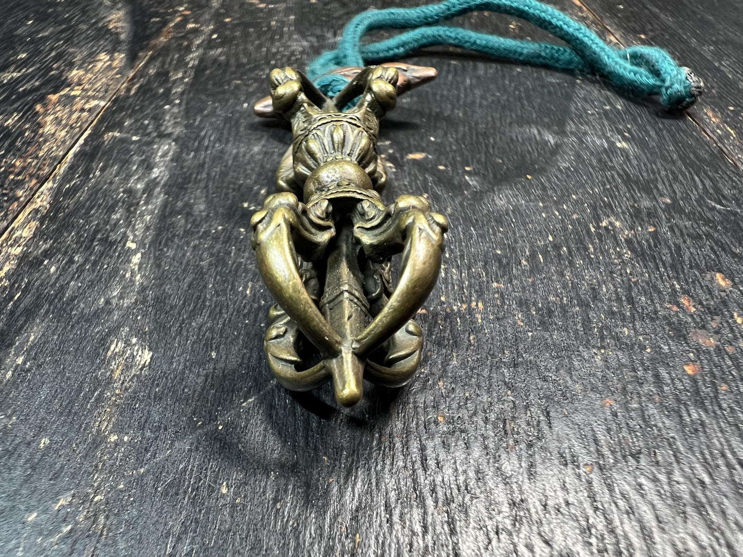 Vintage Tibetan Vajra Pendant – Solid Brass & Pure Copper Dorje Amulet – Buddhist Protection Talisman Necklace – Handcrafted Ritual Jewelry