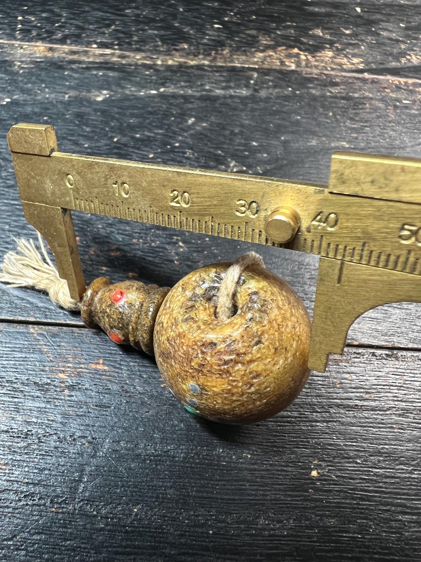 Hand‑Carved Nepal Tibetan Kapala Bone Guru Bead with Inlaid Gemstones, Large Buddhist Mala Focal for 108 Prayer Beads