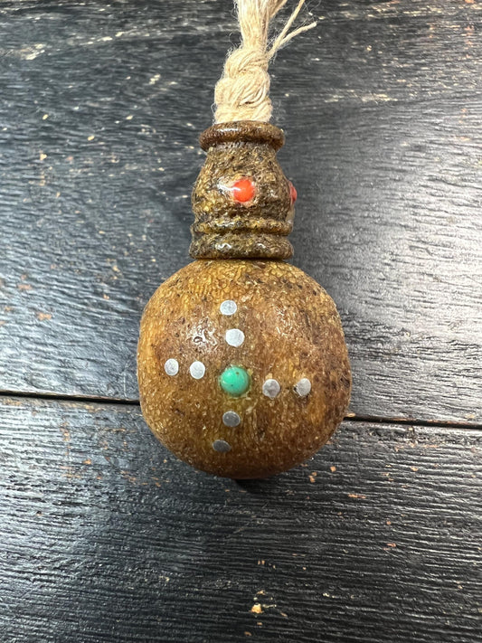 Hand‑Carved Nepal Tibetan Kapala Bone Guru Bead with Inlaid Gemstones, Large Buddhist Mala Focal for 108 Prayer Beads