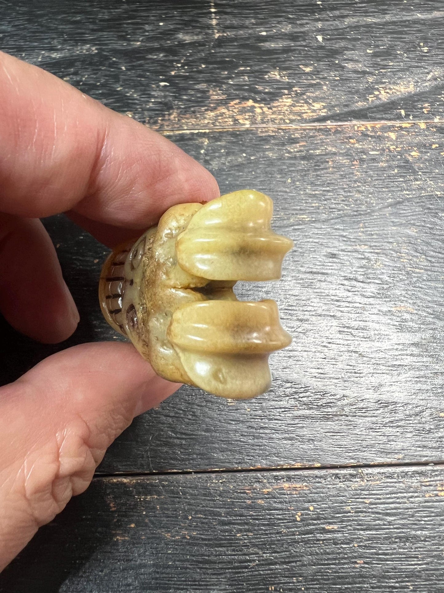 Hand‑Carved Yak Bone Cemetery Guardian Skull Guru Bead with Mantra Dots, Tibetan Buddhist Mala Connector