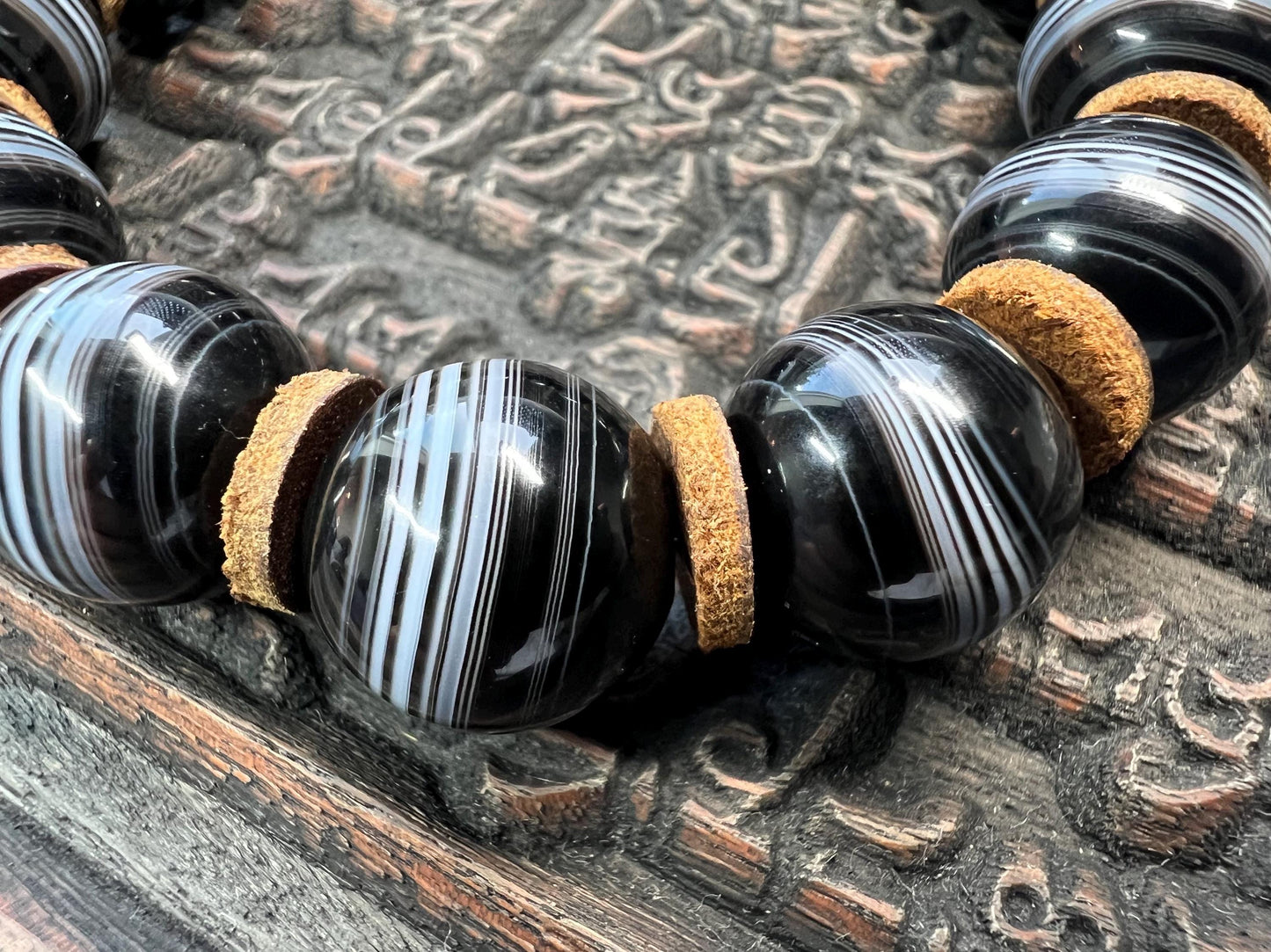 Vintage Black & White Stripe Agate Bracelet | 15mm Stretch Mala | Adjustable Cowhide Spacer Gemstone Beads