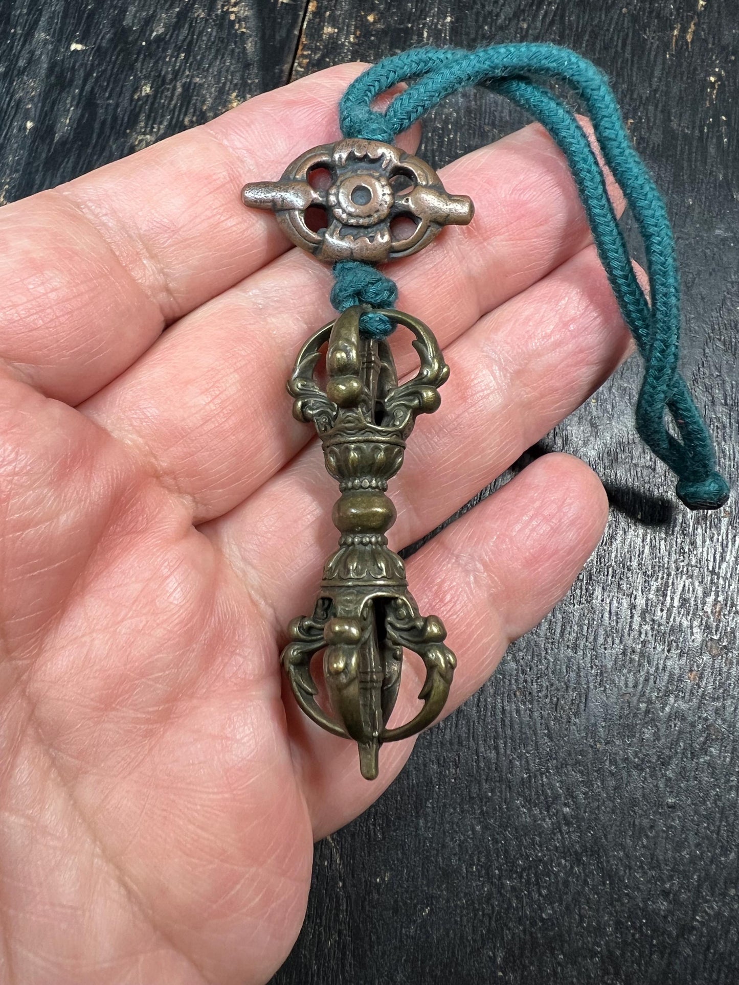 Vintage Tibetan Vajra Pendant – Solid Brass & Pure Copper Dorje Amulet – Buddhist Protection Talisman Necklace – Handcrafted Ritual Jewelry