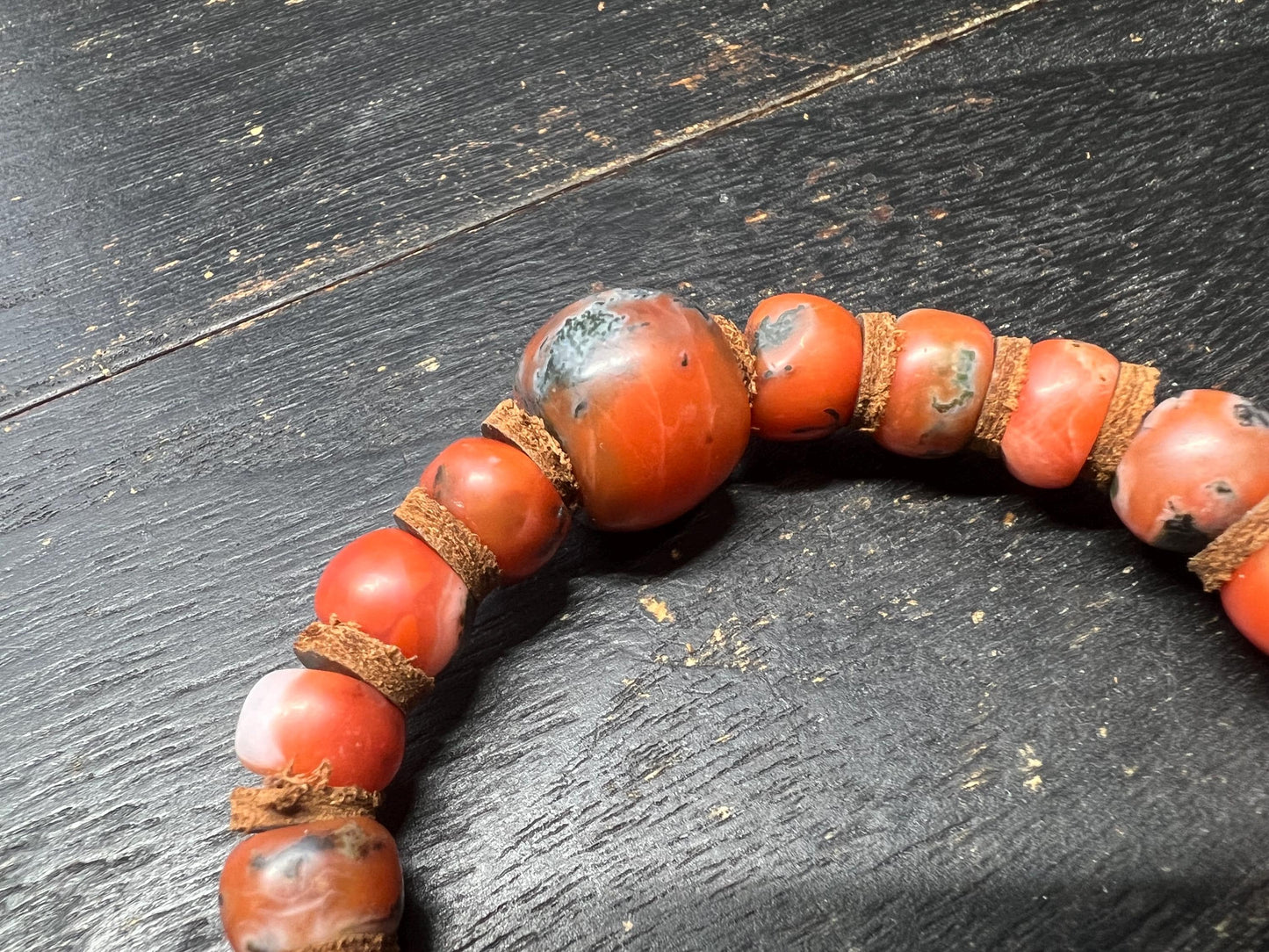 Handmade Nanhong Agate Bracelet with Iron-Line Inclusions and Cowhide Spacers, Large 16mm Focal Bead, Natural South Red Agate Prayer Beads