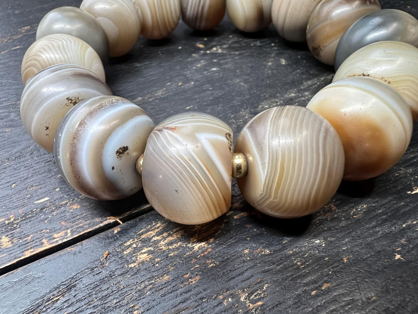 Large 17–18mm Banded Agate Bead Bracelet with Brass Spacers, Neutral Grey Cream Tones, Fits 9 Inch Wrist