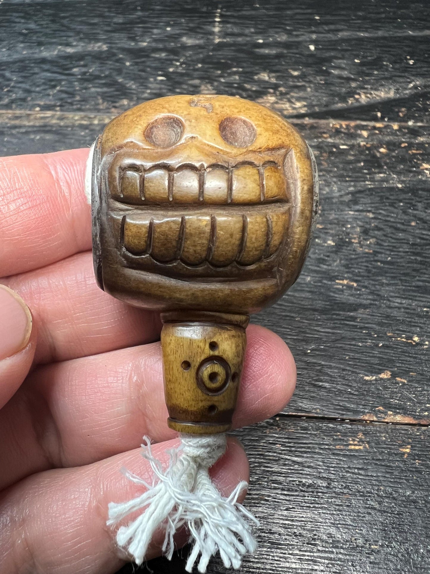 Hand‑Carved Yak Bone Skull Guru Bead, Large Tibetan Citipati Kapala Bead with “Om” Mantra, Iron‑Inlaid Charnel Ground Mala Centerpiece