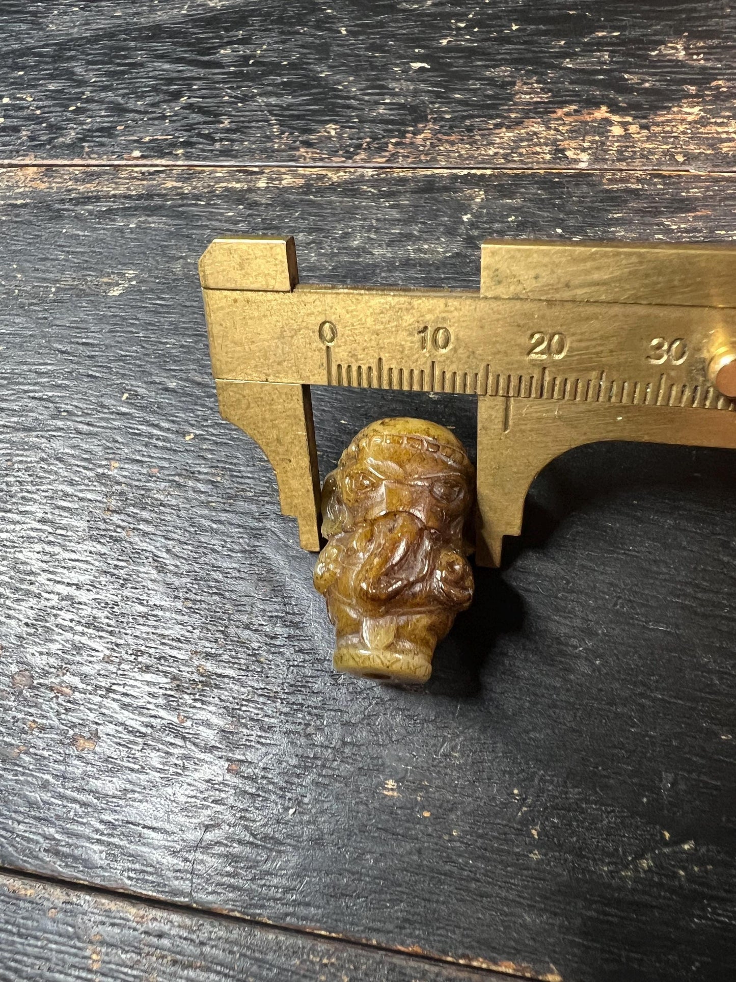 Hand‑Carved Yak Bone Ganesha Guru Bead, Small Tibetan Elephant God Focal for 108 Mala, Drilled Top to Bottom