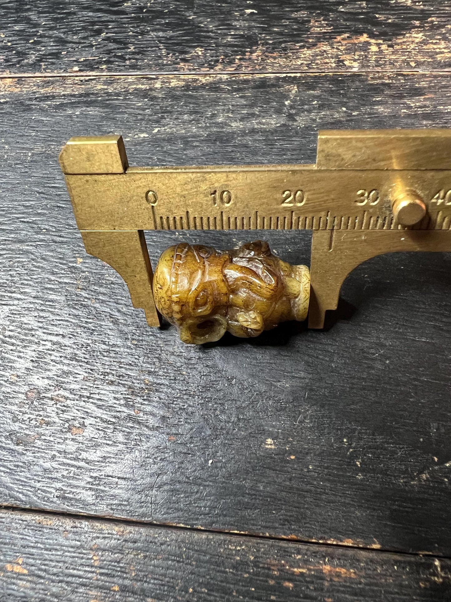 Hand‑Carved Yak Bone Ganesha Guru Bead, Small Tibetan Elephant God Focal for 108 Mala, Drilled Top to Bottom