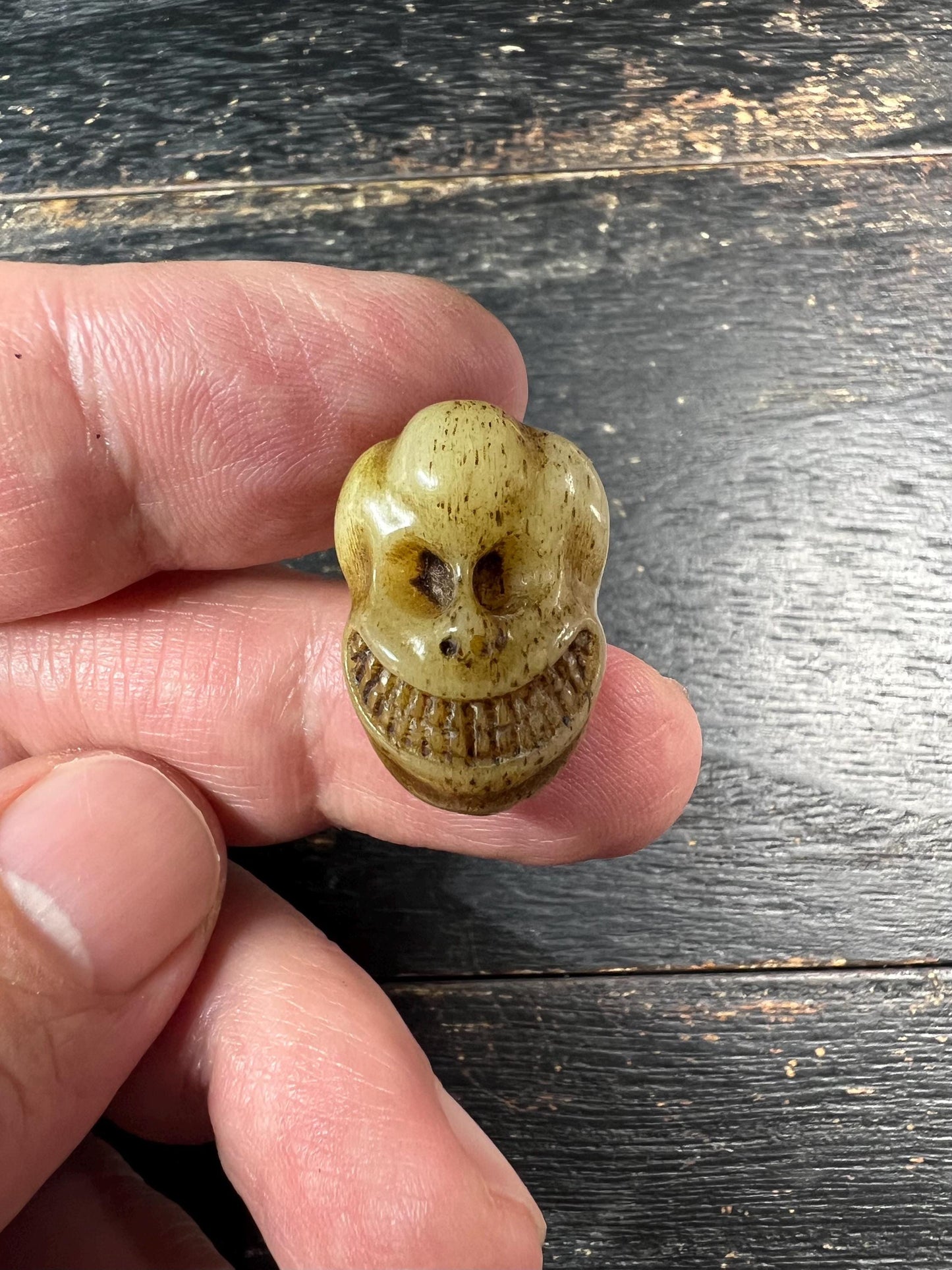 Hand‑Carved Yak Bone Cemetery Skull Bead, Small Tibetan Charnel Ground Mala Focal for Dark Spiritual Jewelry