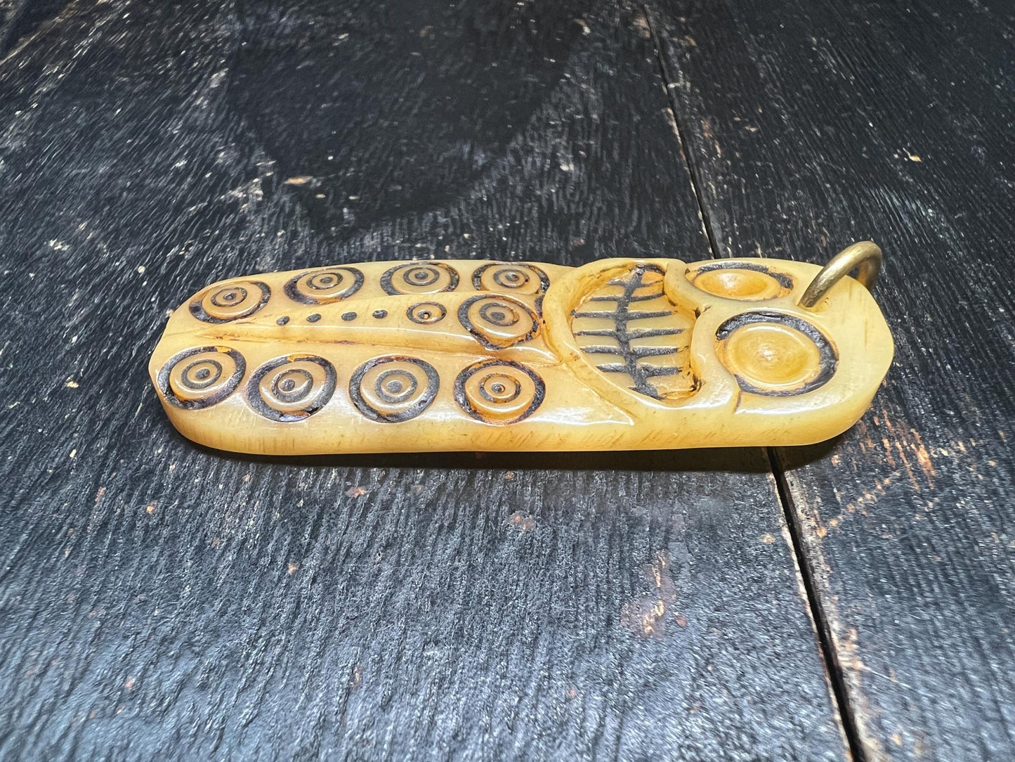 Hand Carved Yak Bone Mantra Talisman Pendant, Double Sided Smiling Protection Amulet, Tibetan Om Mani Padme Hum Tag, Vintage Style Bone Neck