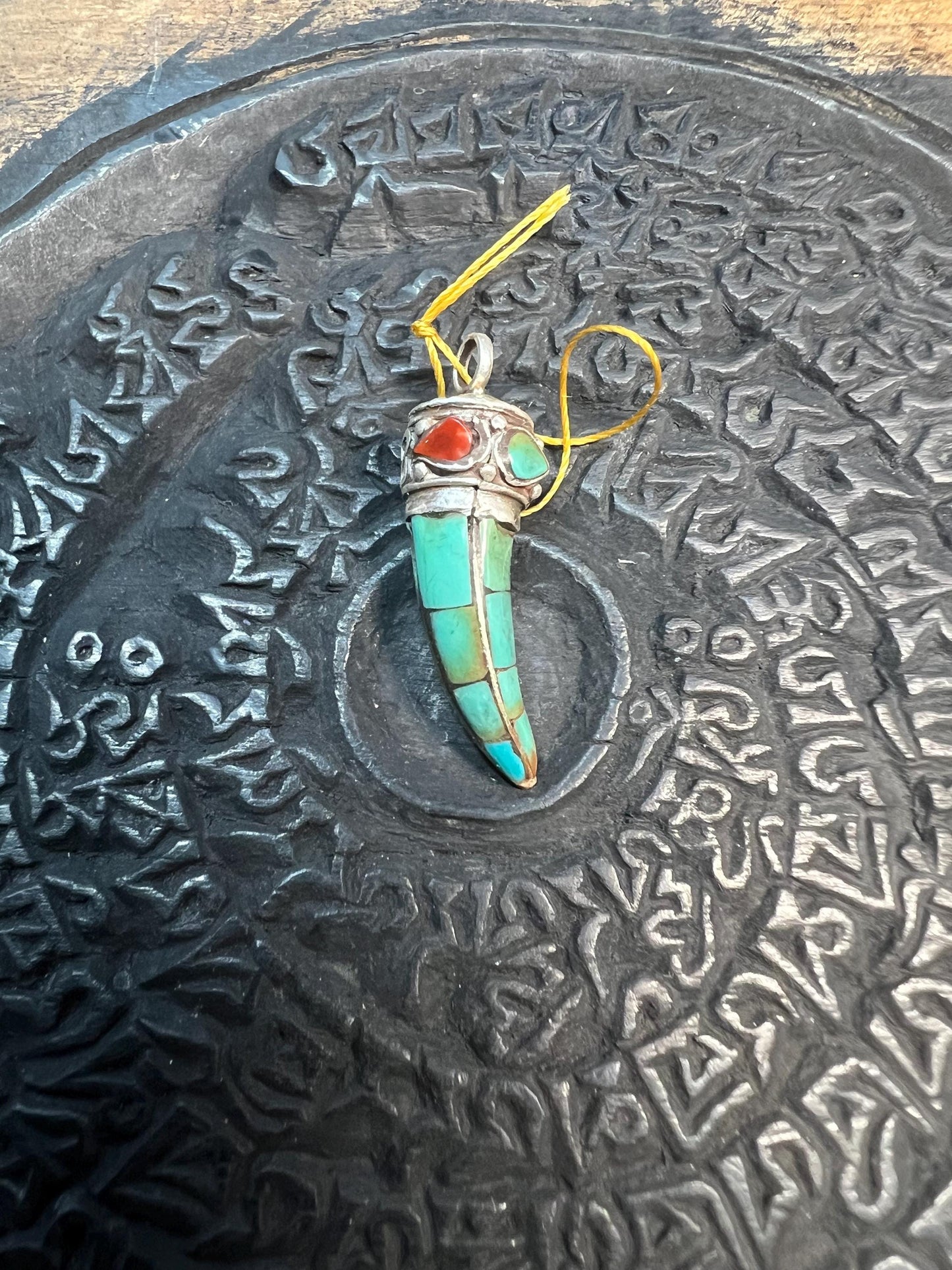 925 Silver Turquoise Horn Pendant, Nepalese Coral Turquoise Tusk Amulet, Tibetan Ethnic Silver Horn Charm
