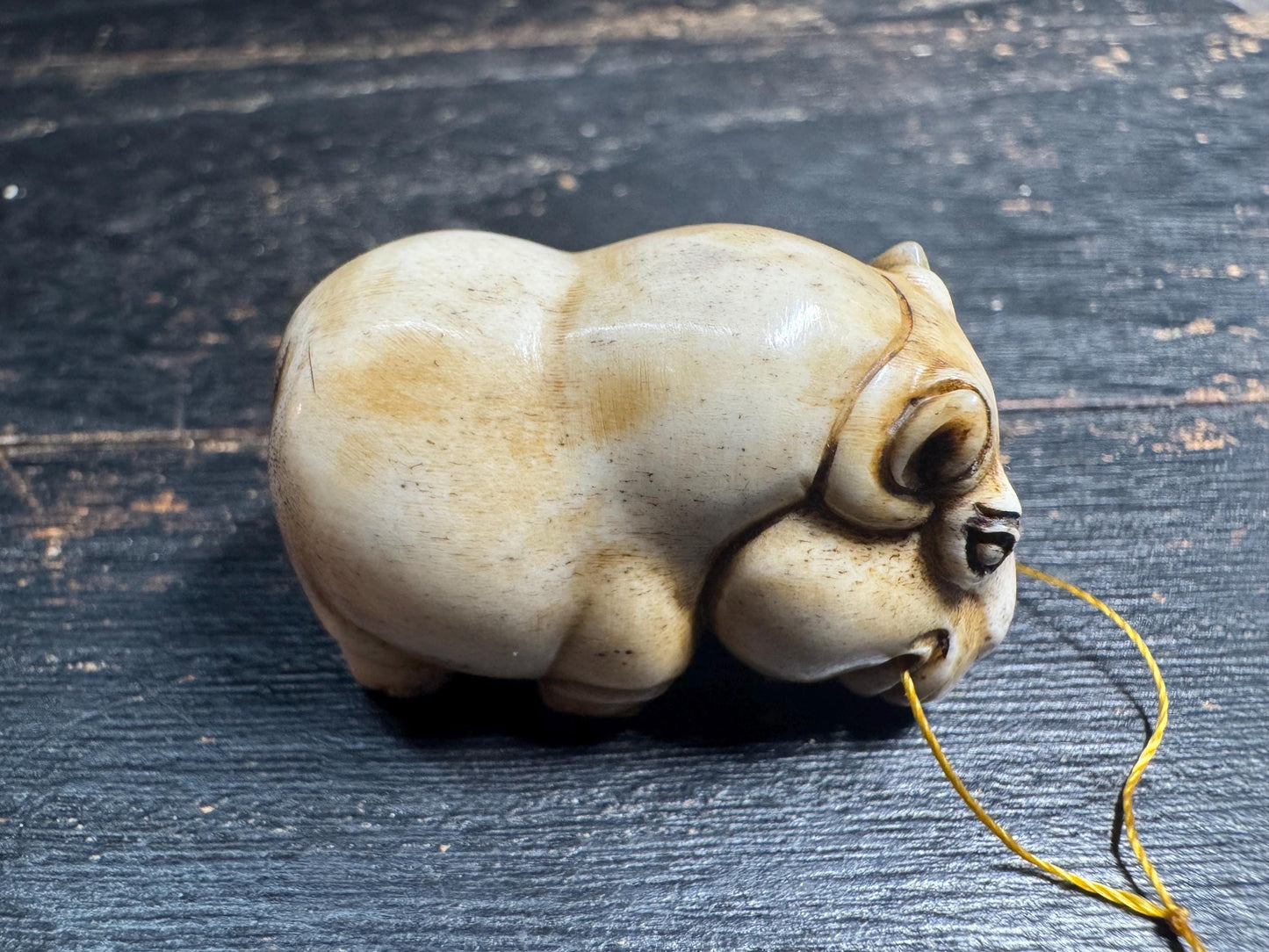Hand Carved Deer Antler Hippo Netsuke Figurine, Miniature Hippopotamus Talisman, Natural Stag Antler Carving, Pocket Animal Sculpture