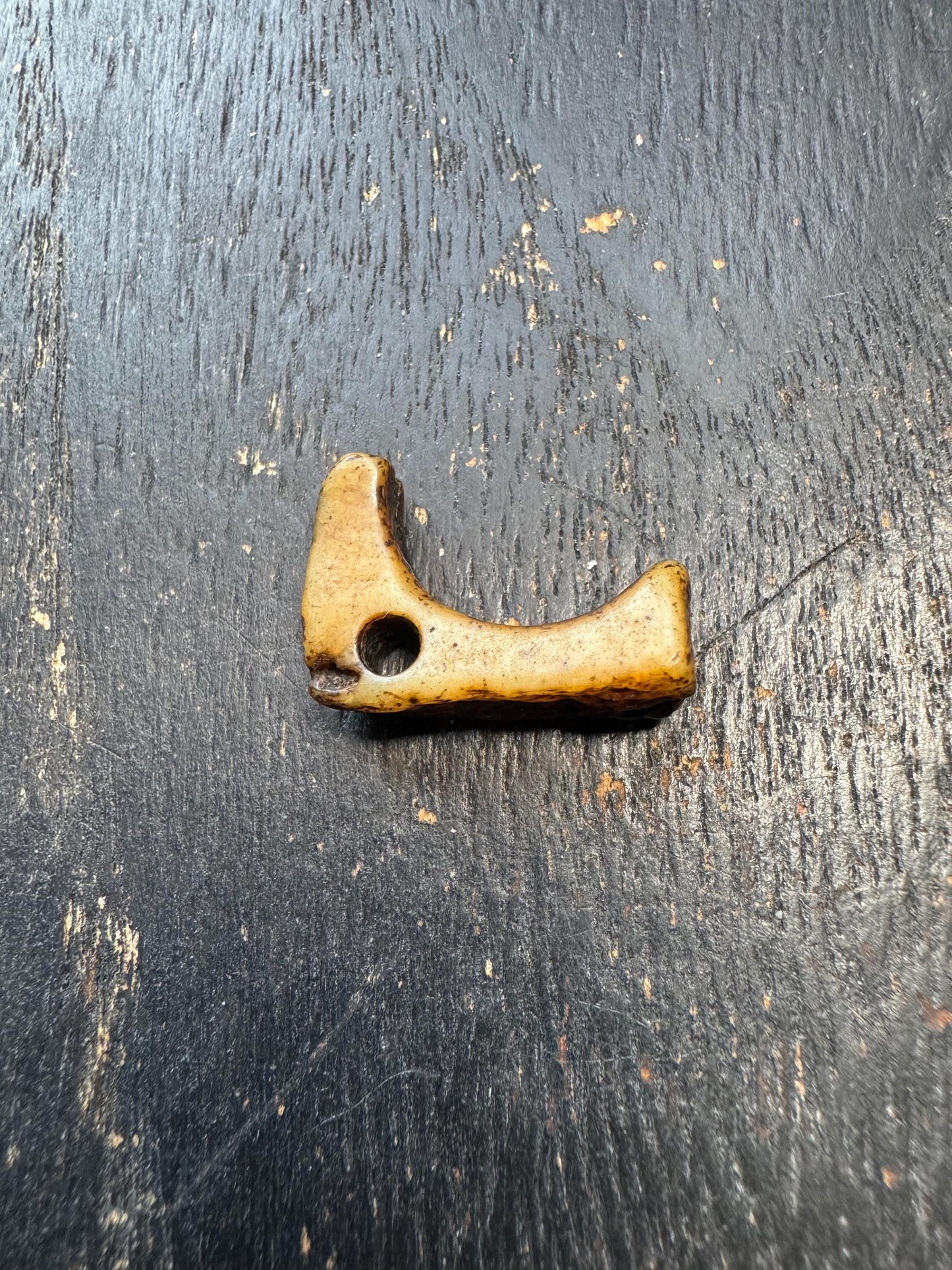 Shamanic Bone Talisman Pendant – Tibetan Amulet for Energy Work and Ritual Use