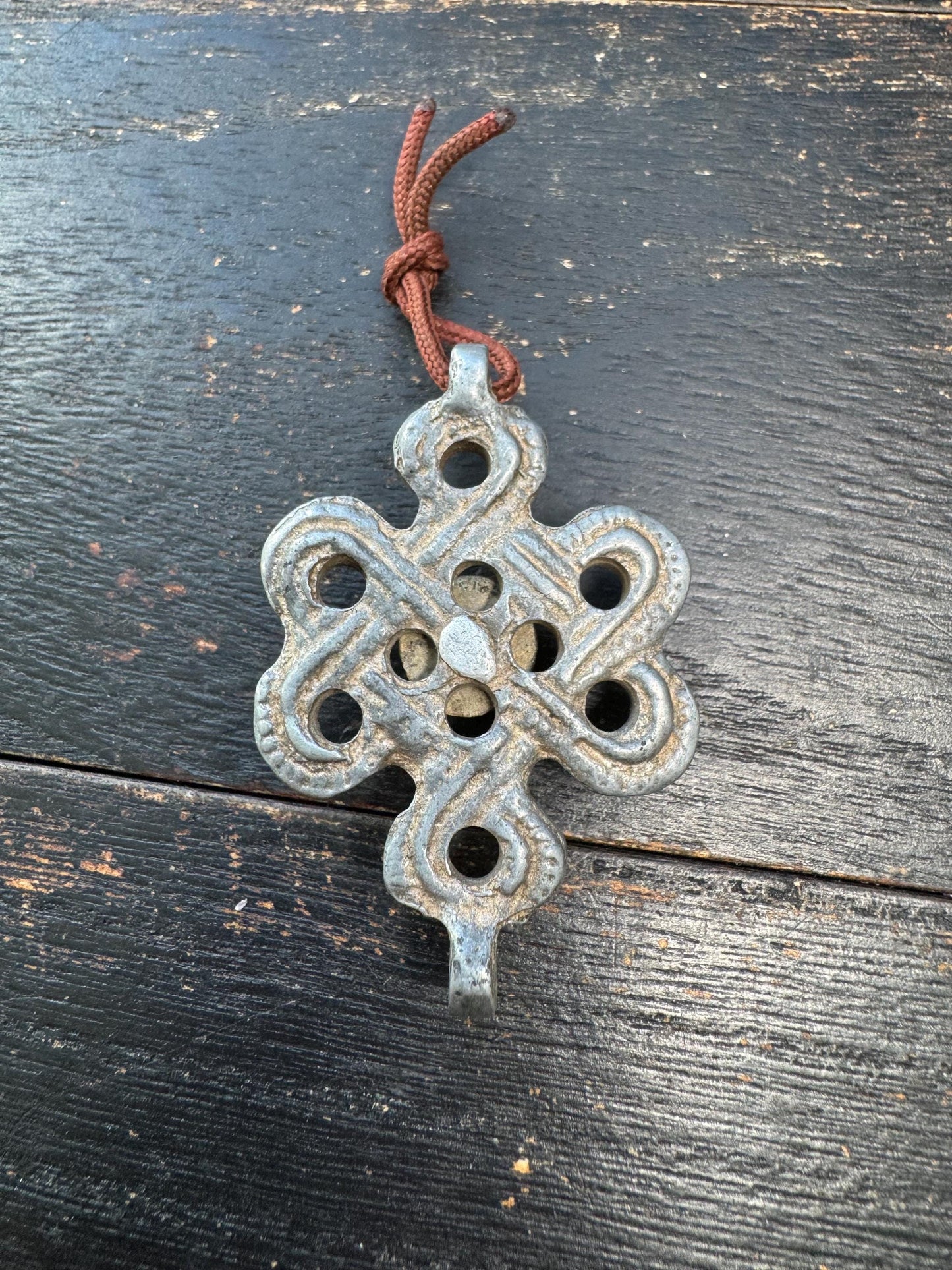 Tibetan Endless Knot Pendant White Copper Coral Inlay | Eternal Knot Amulet Hook | Nepalese Buddhist Protection Charm Car Hanging