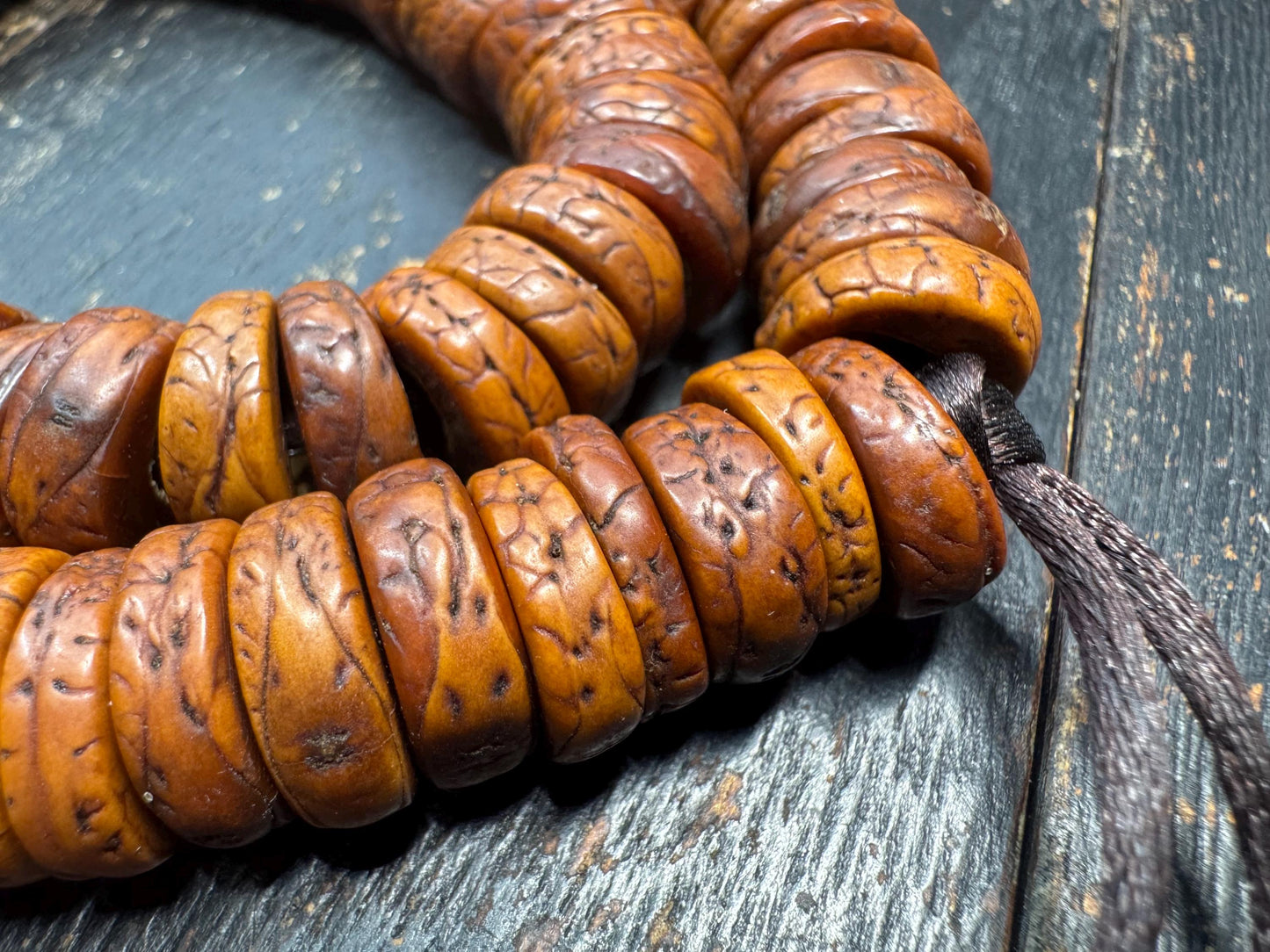 14mm Bodhi Seed 108 Mala Necklace – Large Tibetan Buddhist Prayer Beads for Meditation & Spiritual Practice